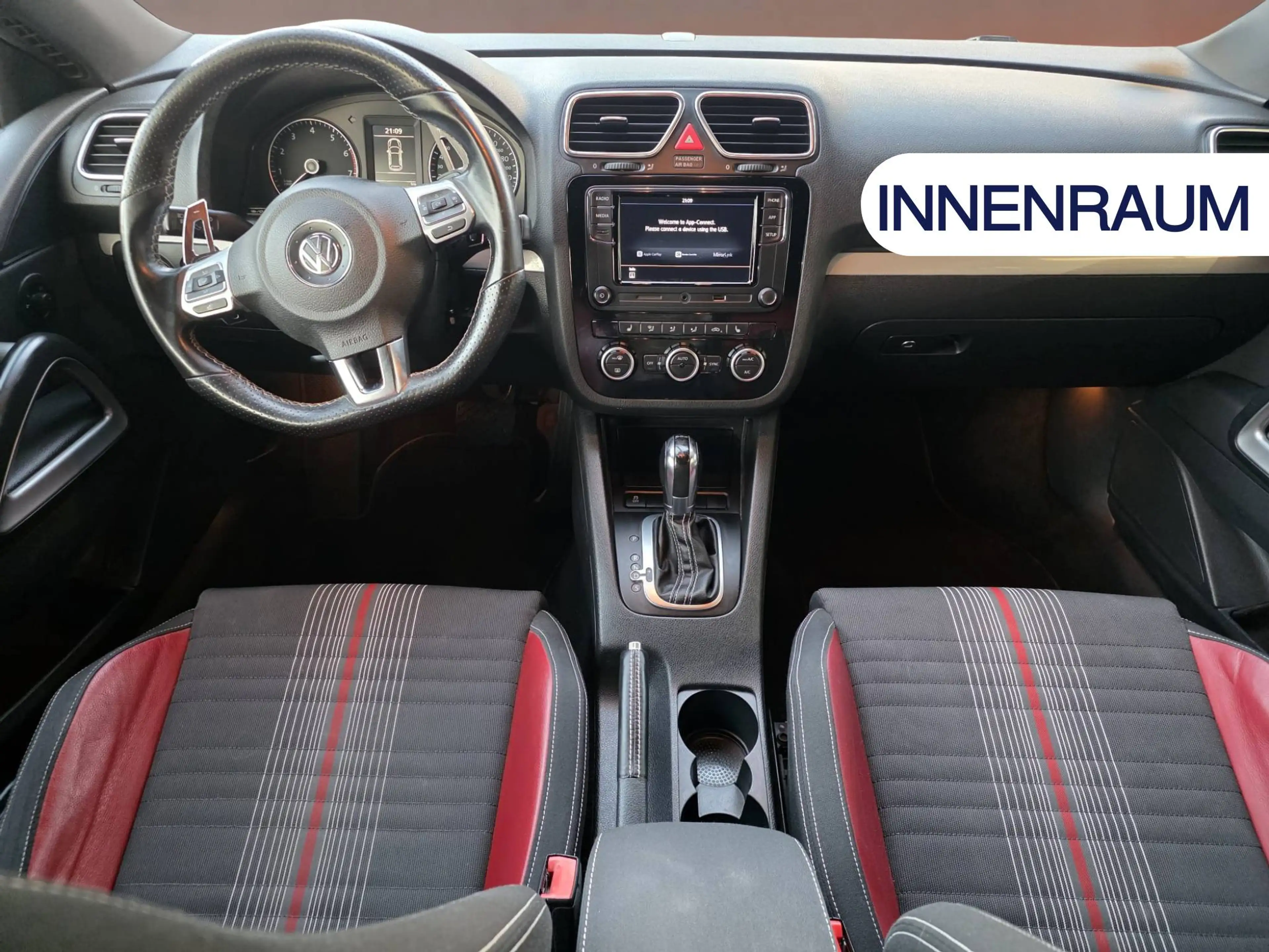 Volkswagen Scirocco 1.4 TSI 118 kW Match — photo 9