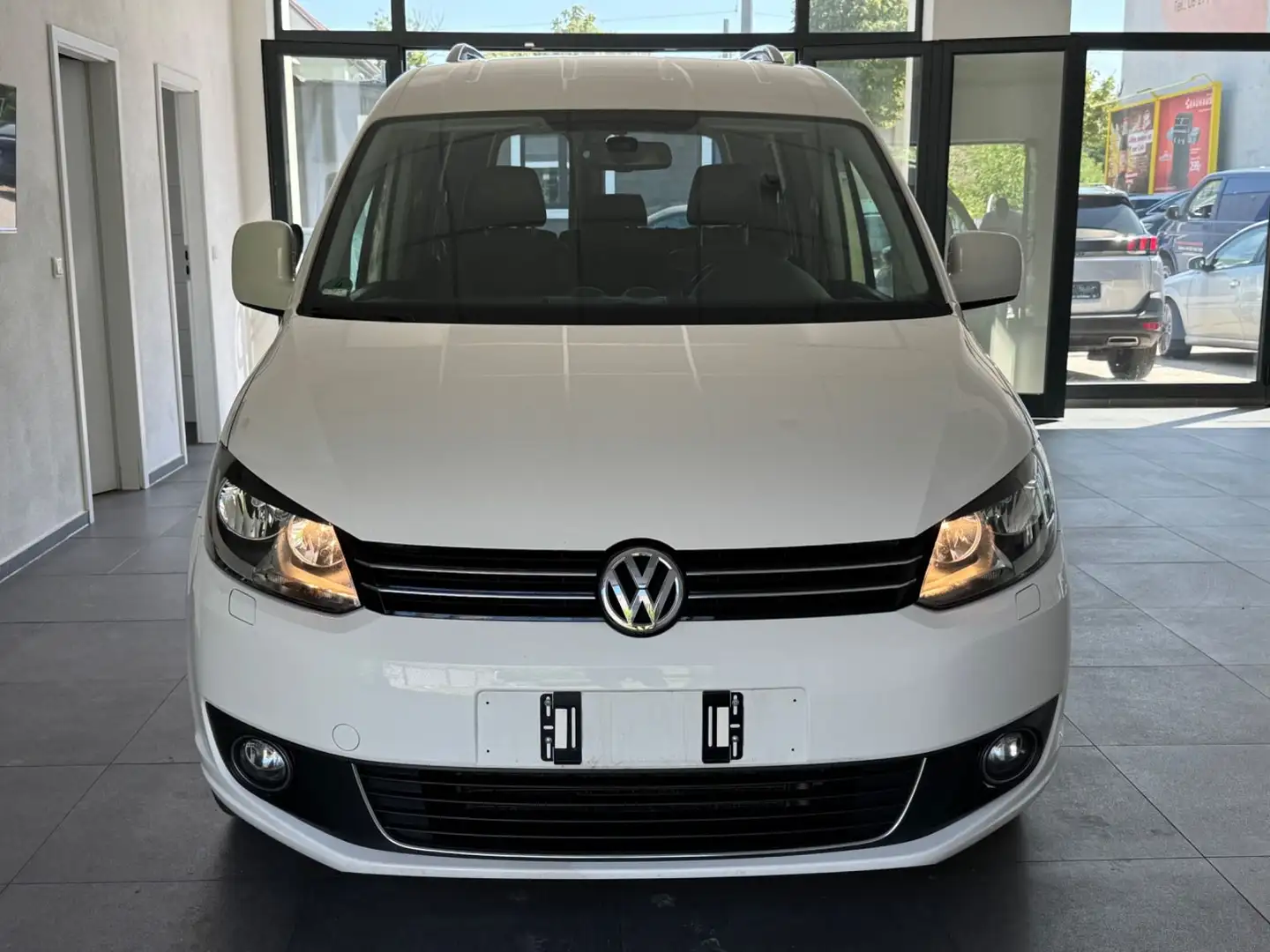 Volkswagen Caddy Kombi 2.0 TDI Highline-STHZ-GSD-Navi-PDC- Weiß - 2