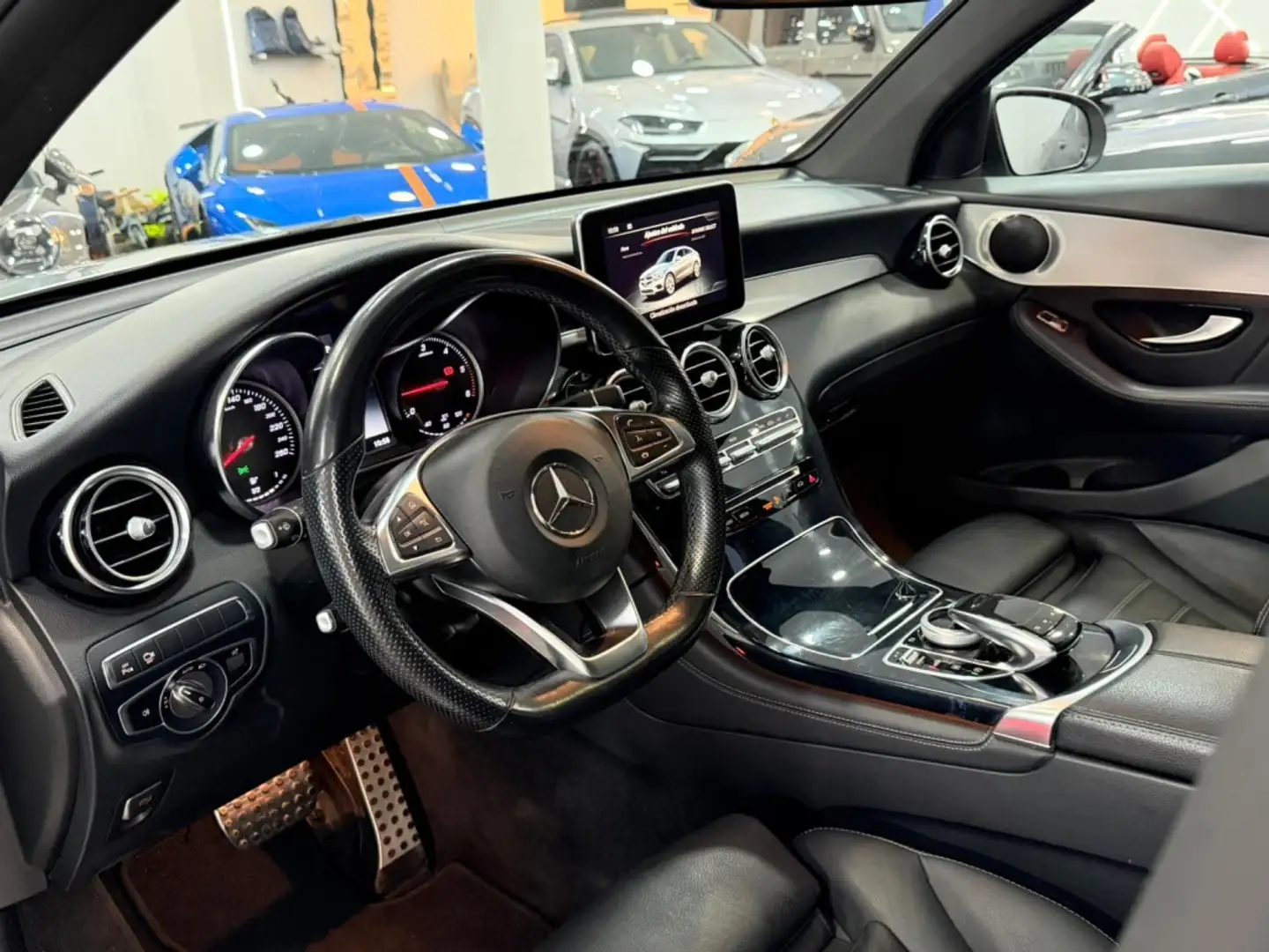 Mercedes-Benz GLC 250 Coupé 250d 4Matic Aut. Gris - 2