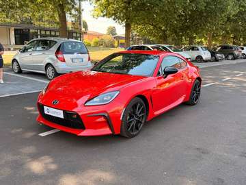 2.4 Premium Sport