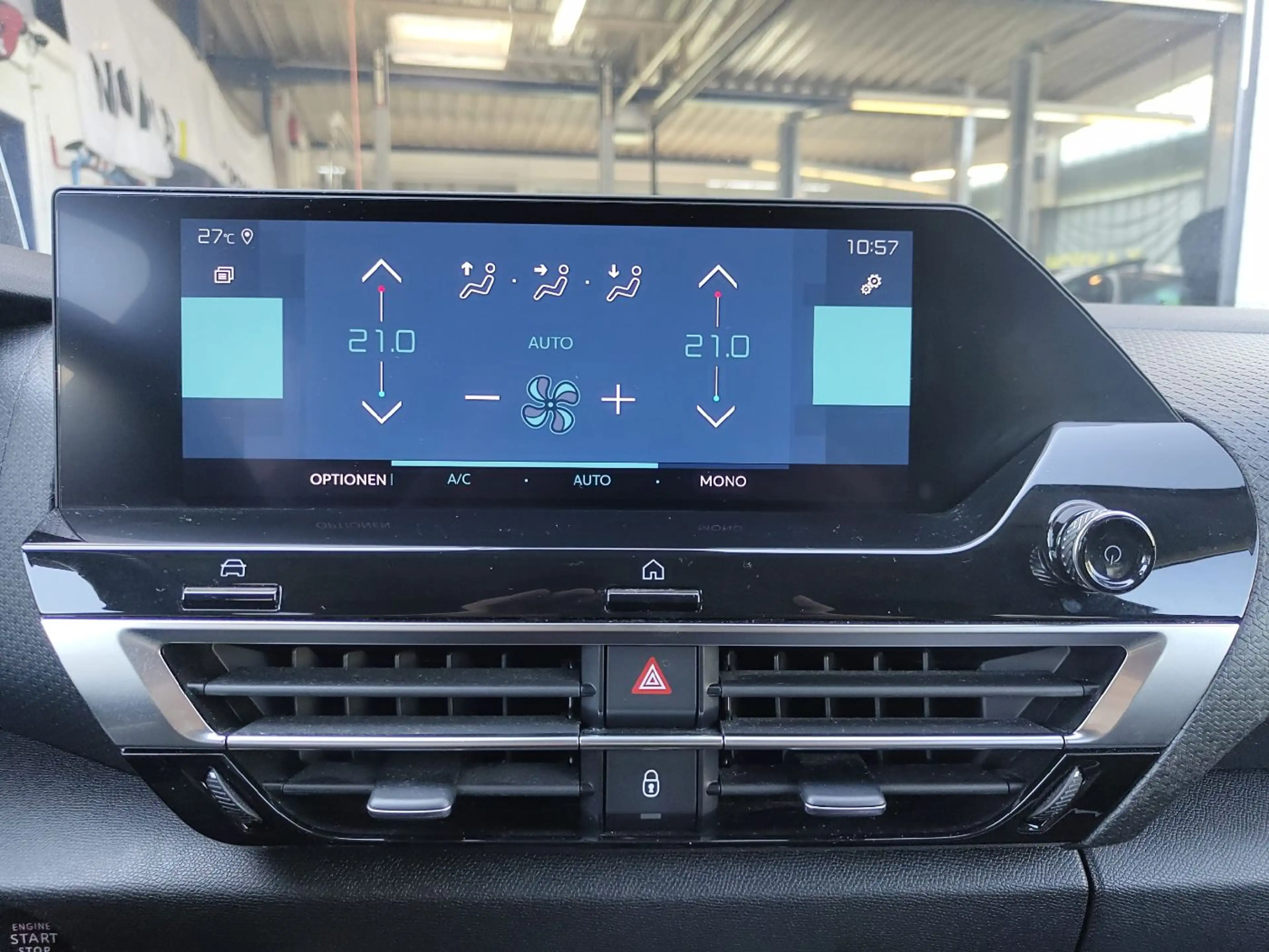 Citroen C4 ë Shine NAVI Massage Drive-Assist KAM PDC — photo 19