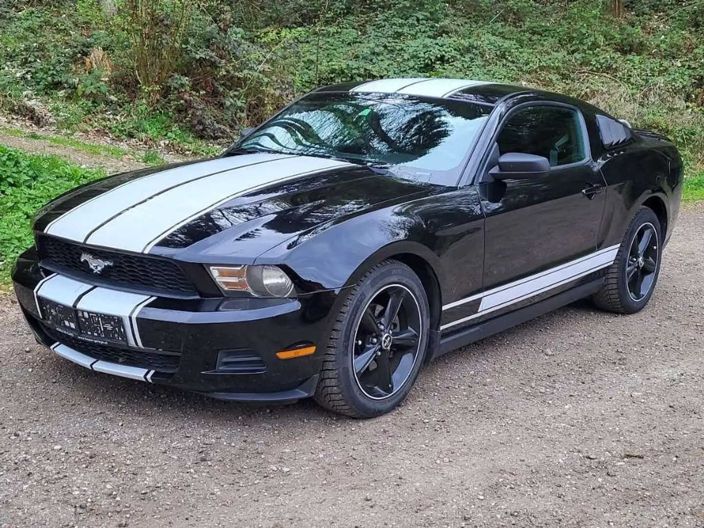 Ford Mustang 4.0 V6 Schwarz - 1