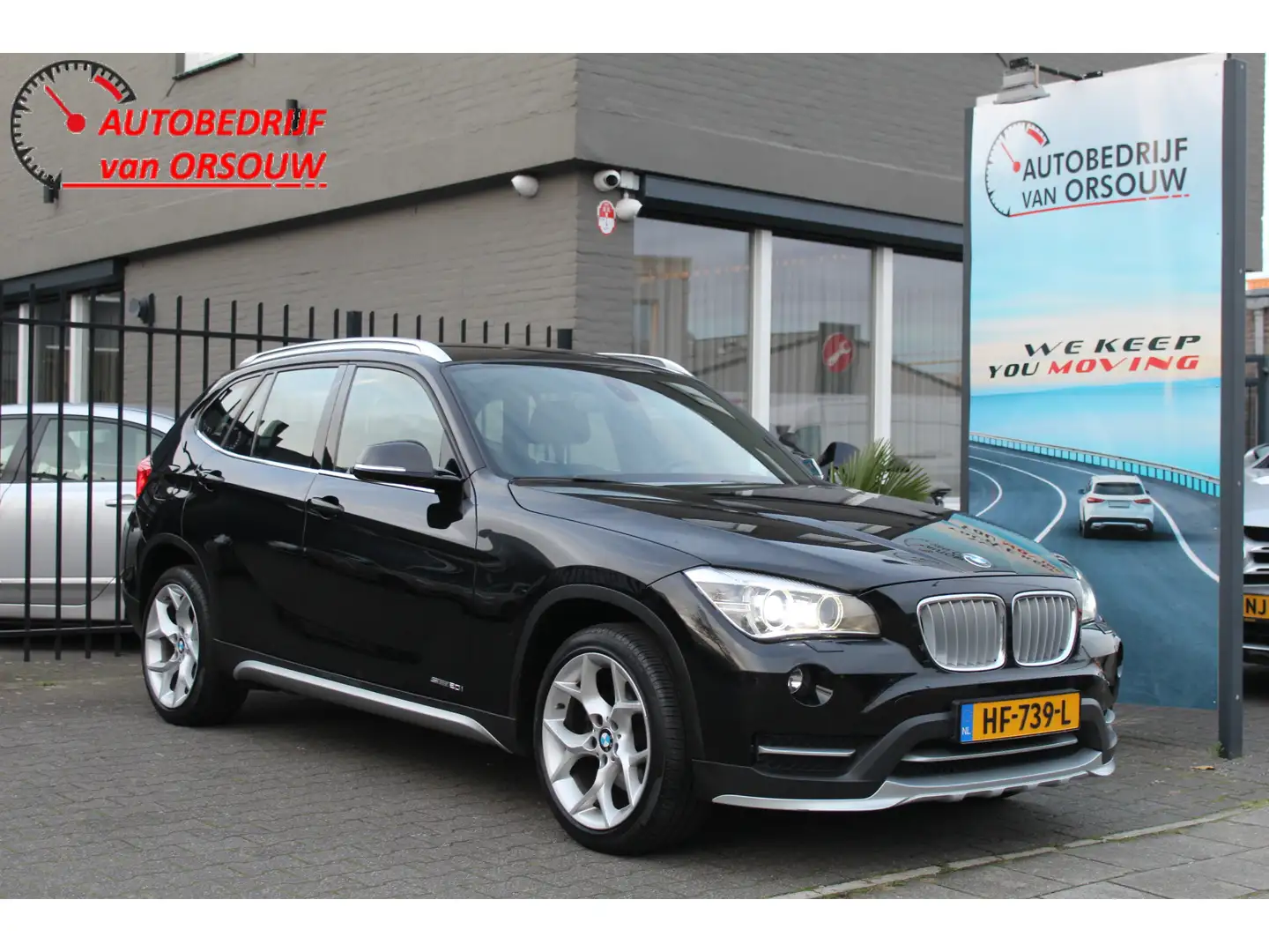 BMW X1 sDrive20i Executive Automaat Navi Xenon Clima Pdc Noir - 1