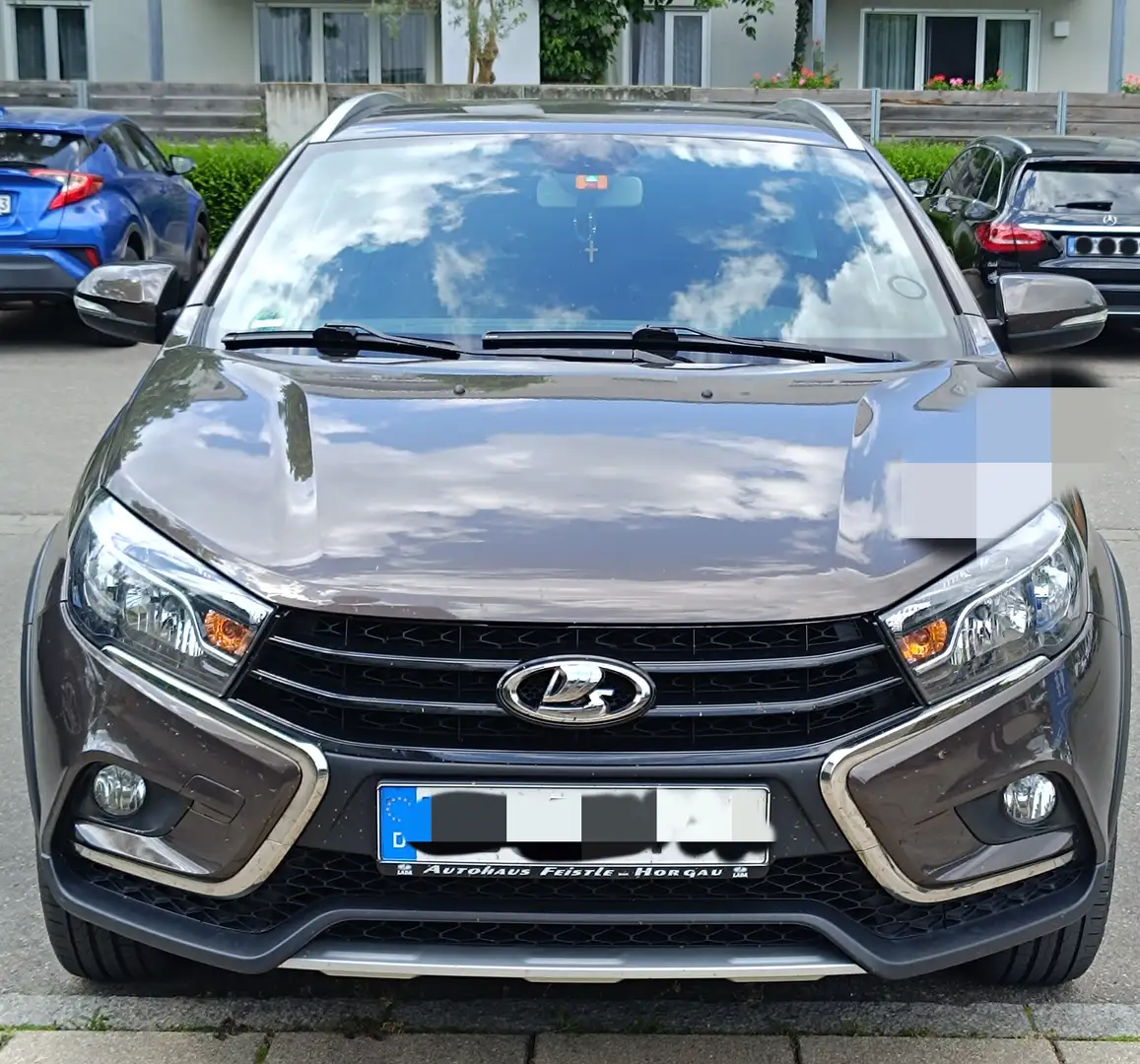 Lada Vesta Vesta SW Cross AMT Luxus Braun - 1