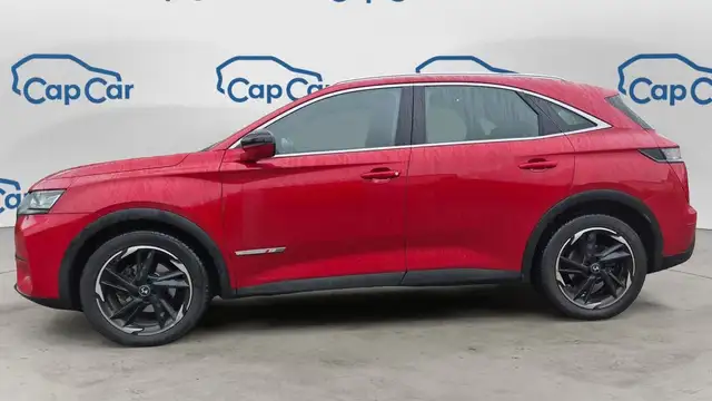 DS Automobiles DS 7 Crossback view 2