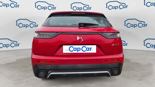DS Automobiles DS 7 Crossback view 3