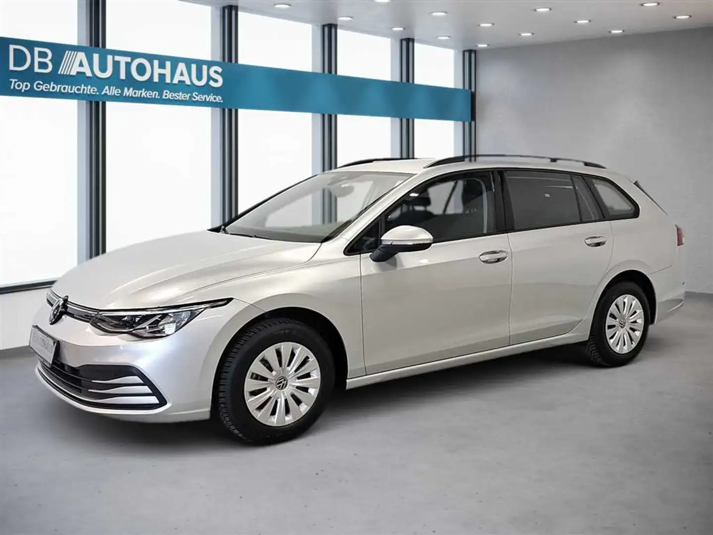Volkswagen Golf Life 1.0 TSI Stříbrná - 1