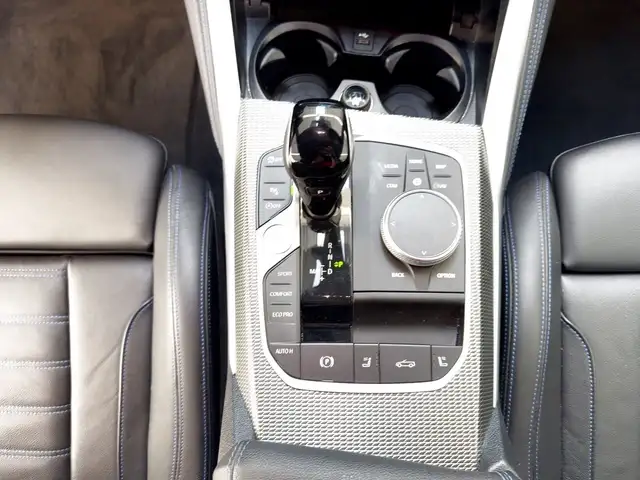 BMW 4 Series view 17