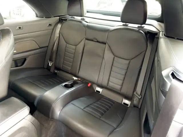 BMW 4 Series view 19