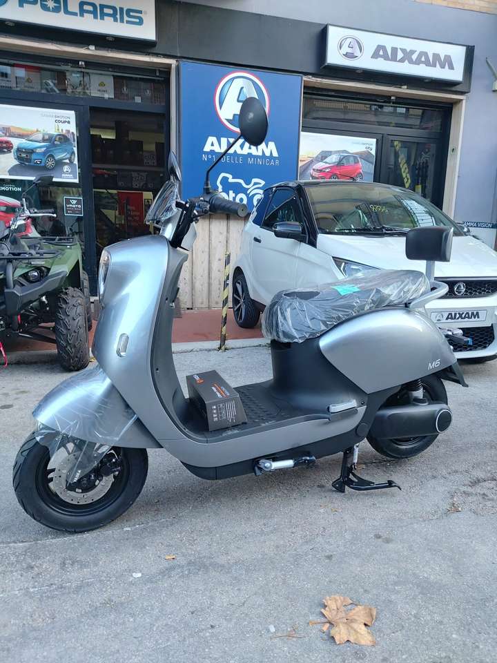 Yadea M6L Yadea M6L L1