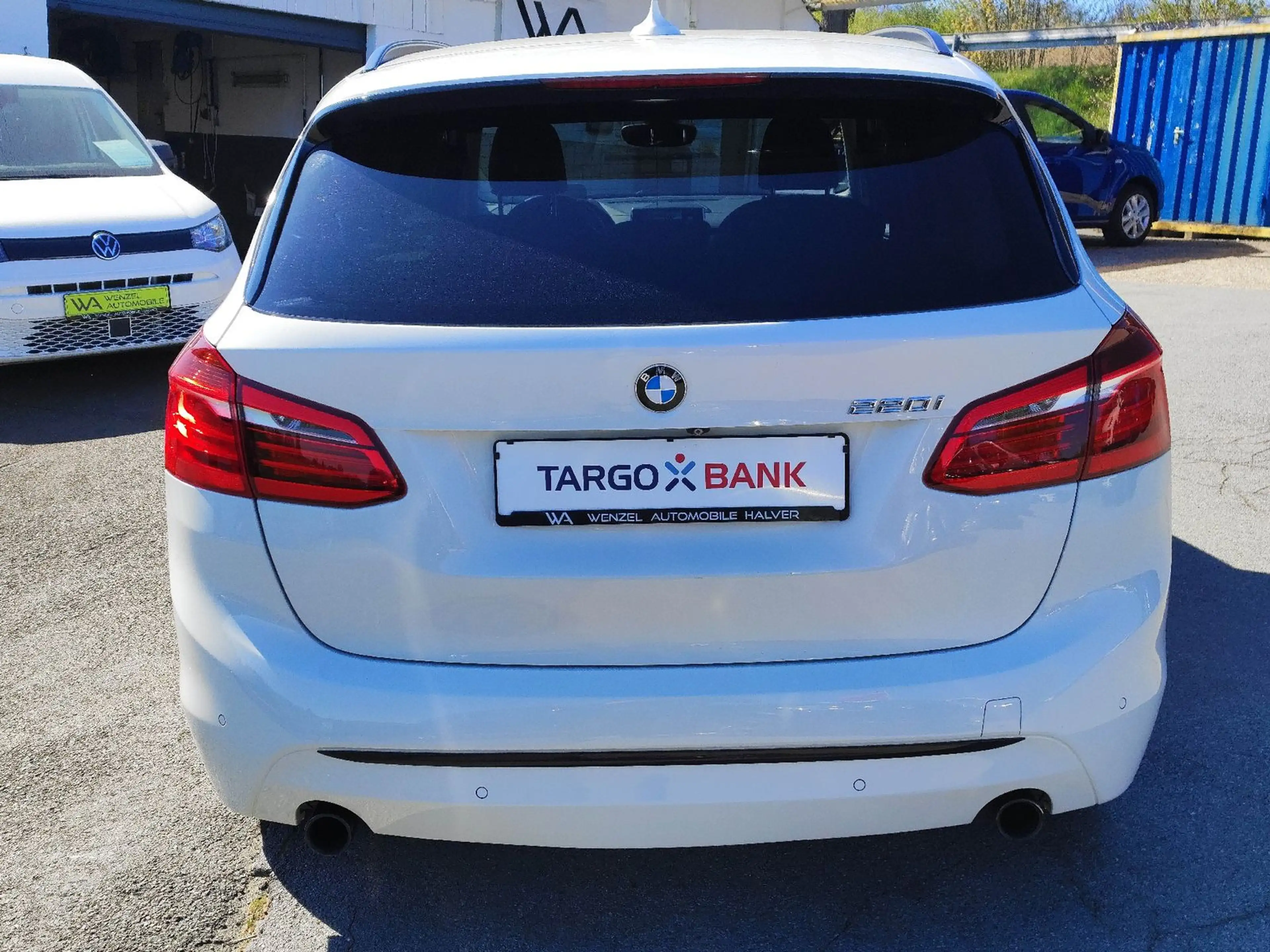 BMW 220 i Active Tourer *LED*ATM*NAVI*PDC*AHK* — photo 6