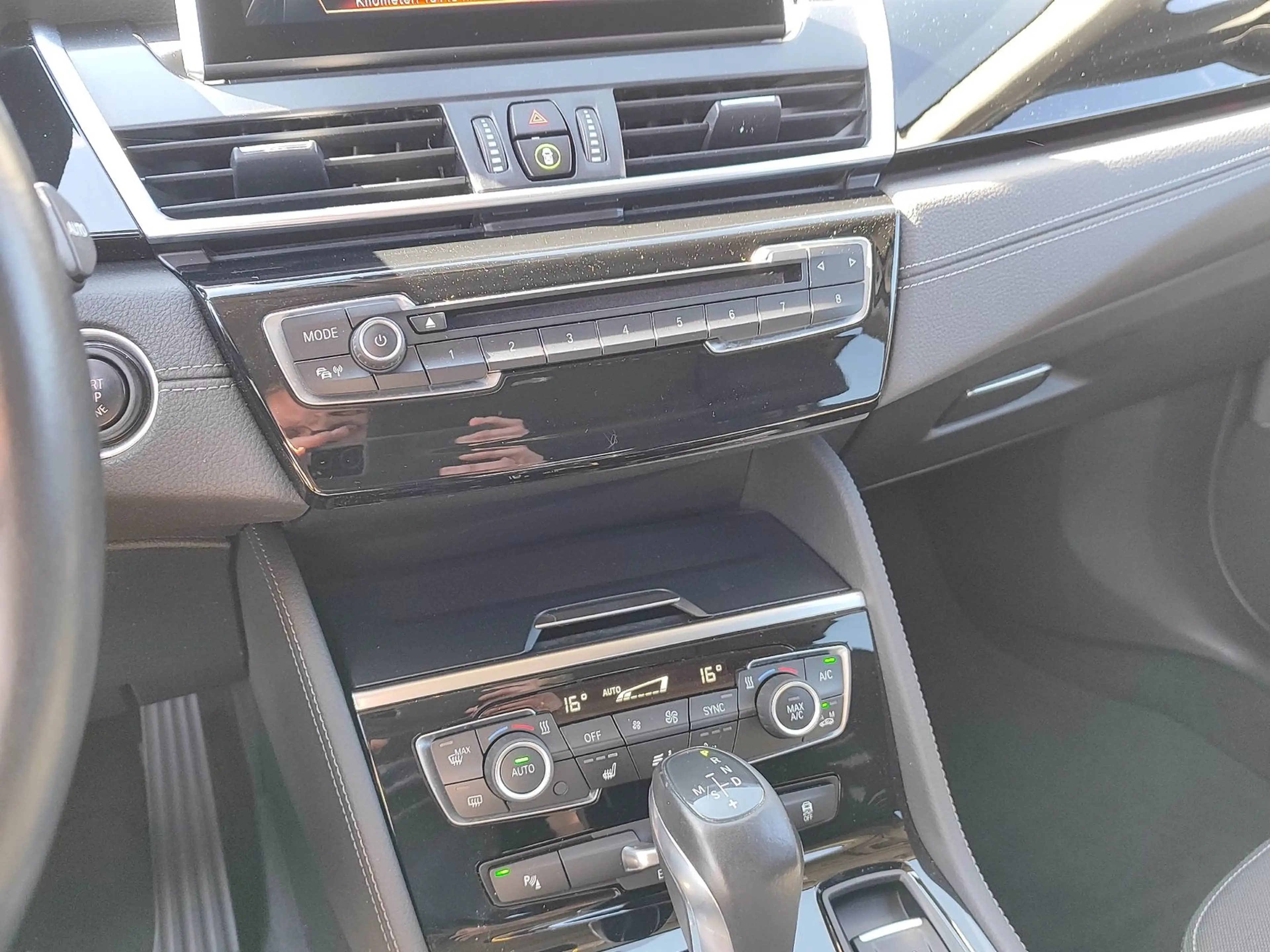 BMW 220 i Active Tourer *LED*ATM*NAVI*PDC*AHK* — photo 27
