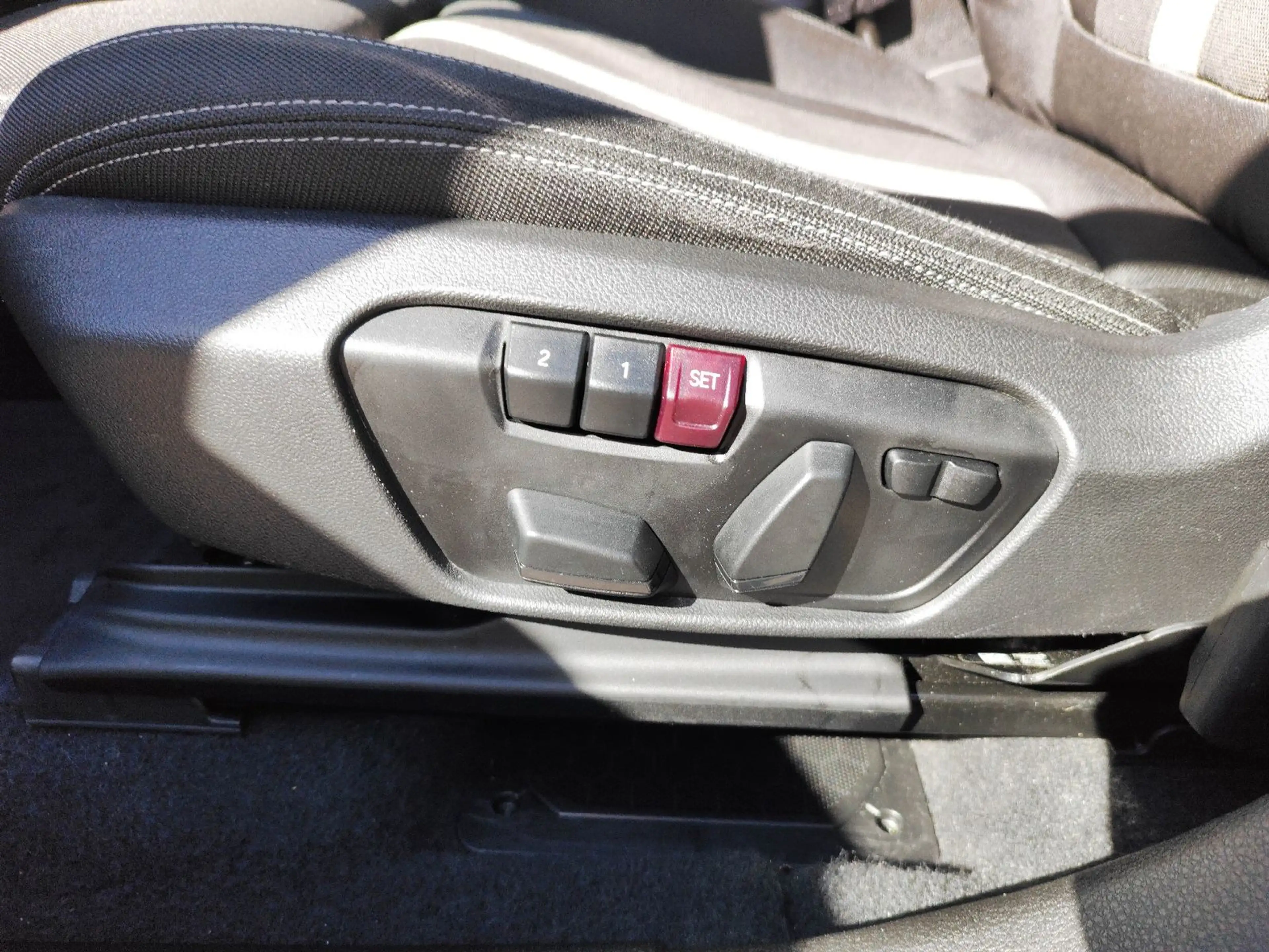 BMW 220 i Active Tourer *LED*ATM*NAVI*PDC*AHK* — photo 14