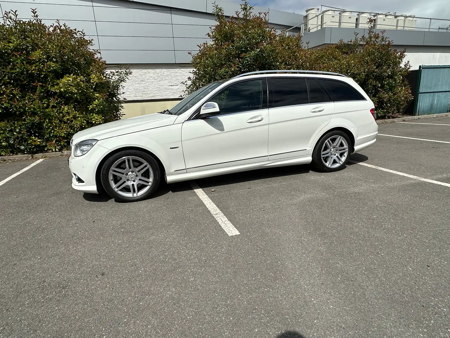 Mercedes-Benz C 320 CDI 4matic Avangarde Blanc - 2