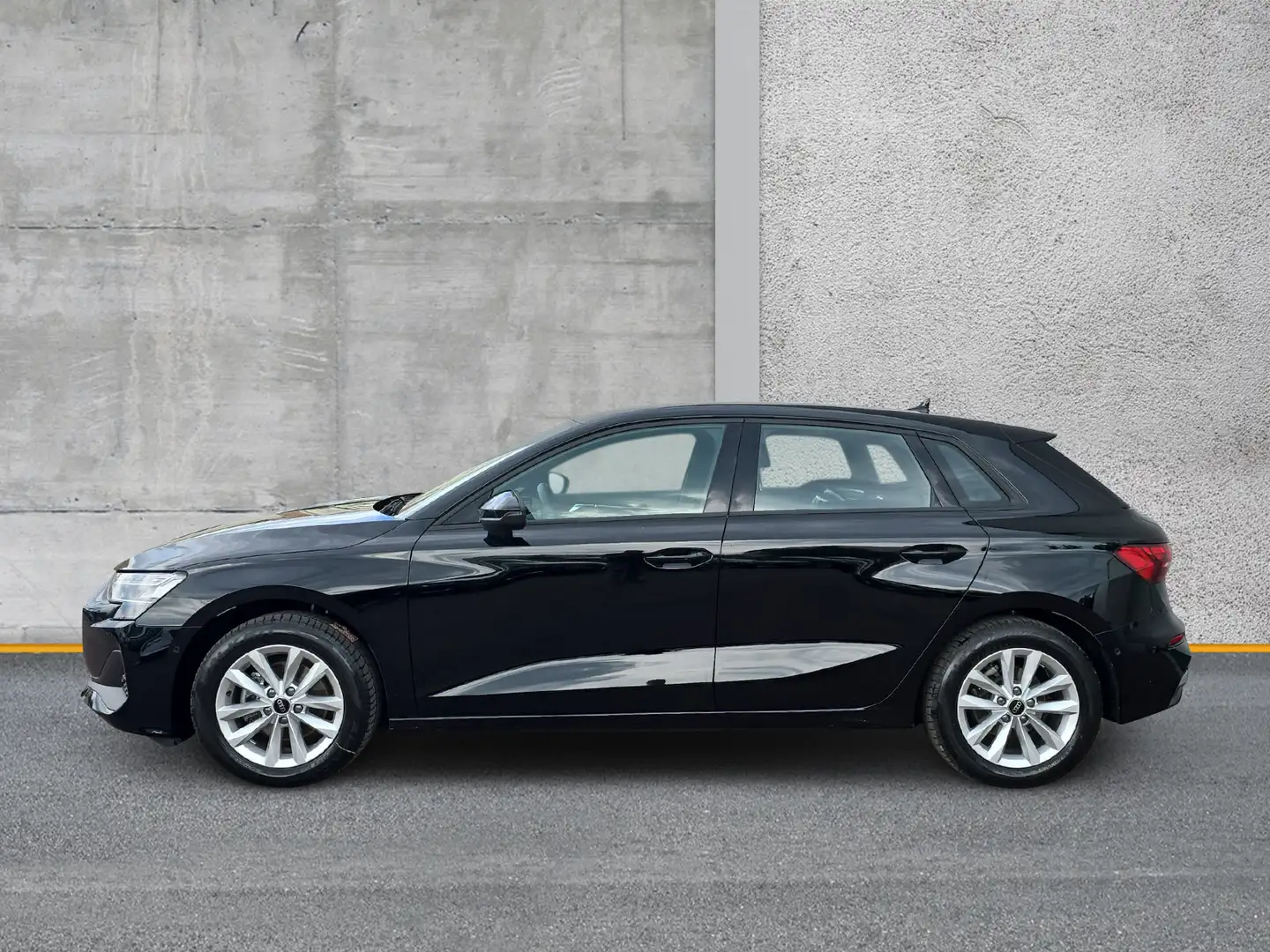 Audi A3 Sportback 30 TFSI LED DAB Kamera Parkassist Schwarz - 2