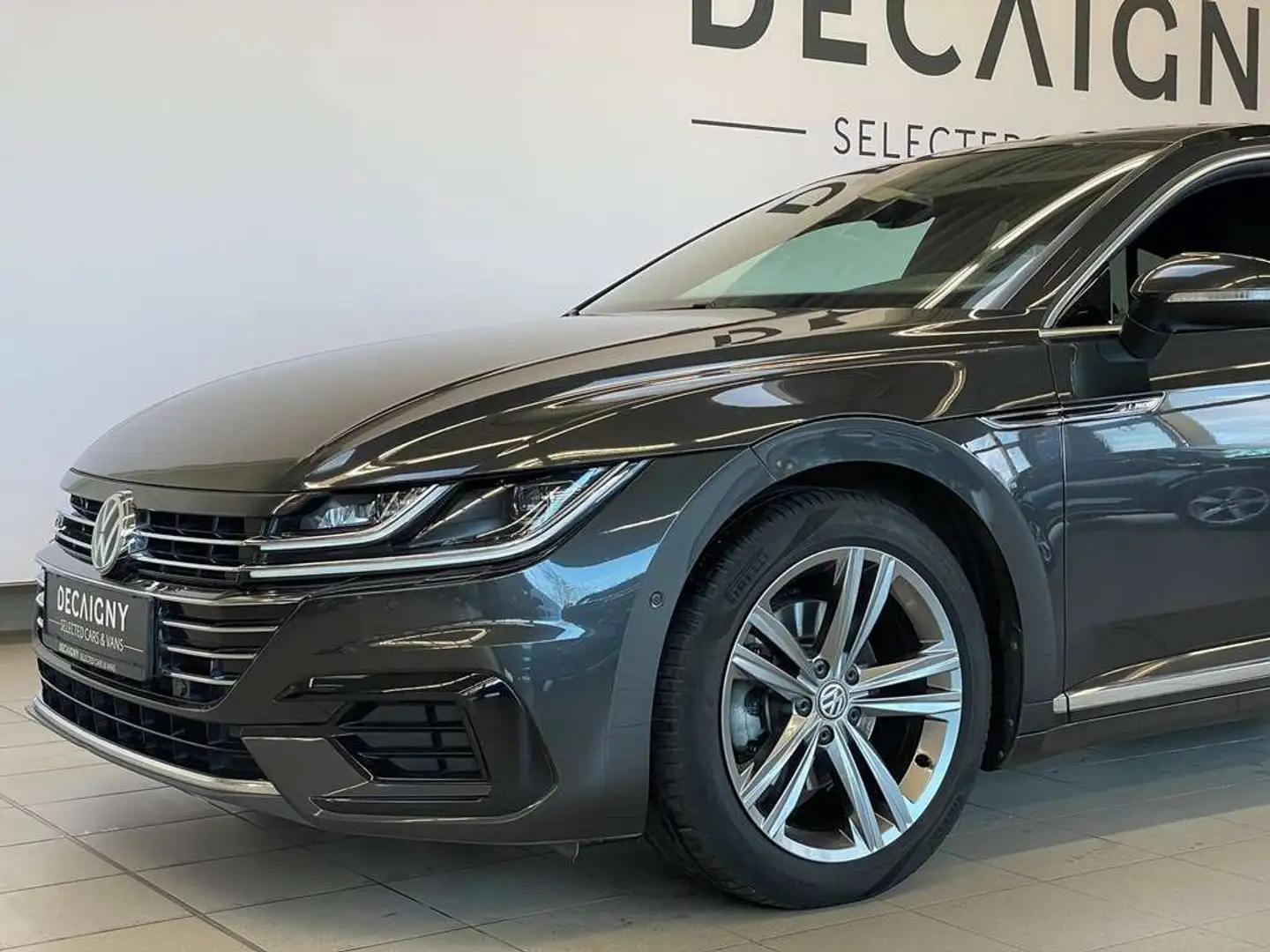 Volkswagen Arteon 2.0TDI 190pk *R-Line*Navigatie*App Connect*DYN Aud Gris - 2