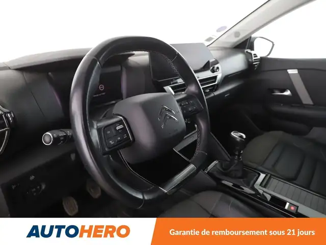 Citroen C4 view 11