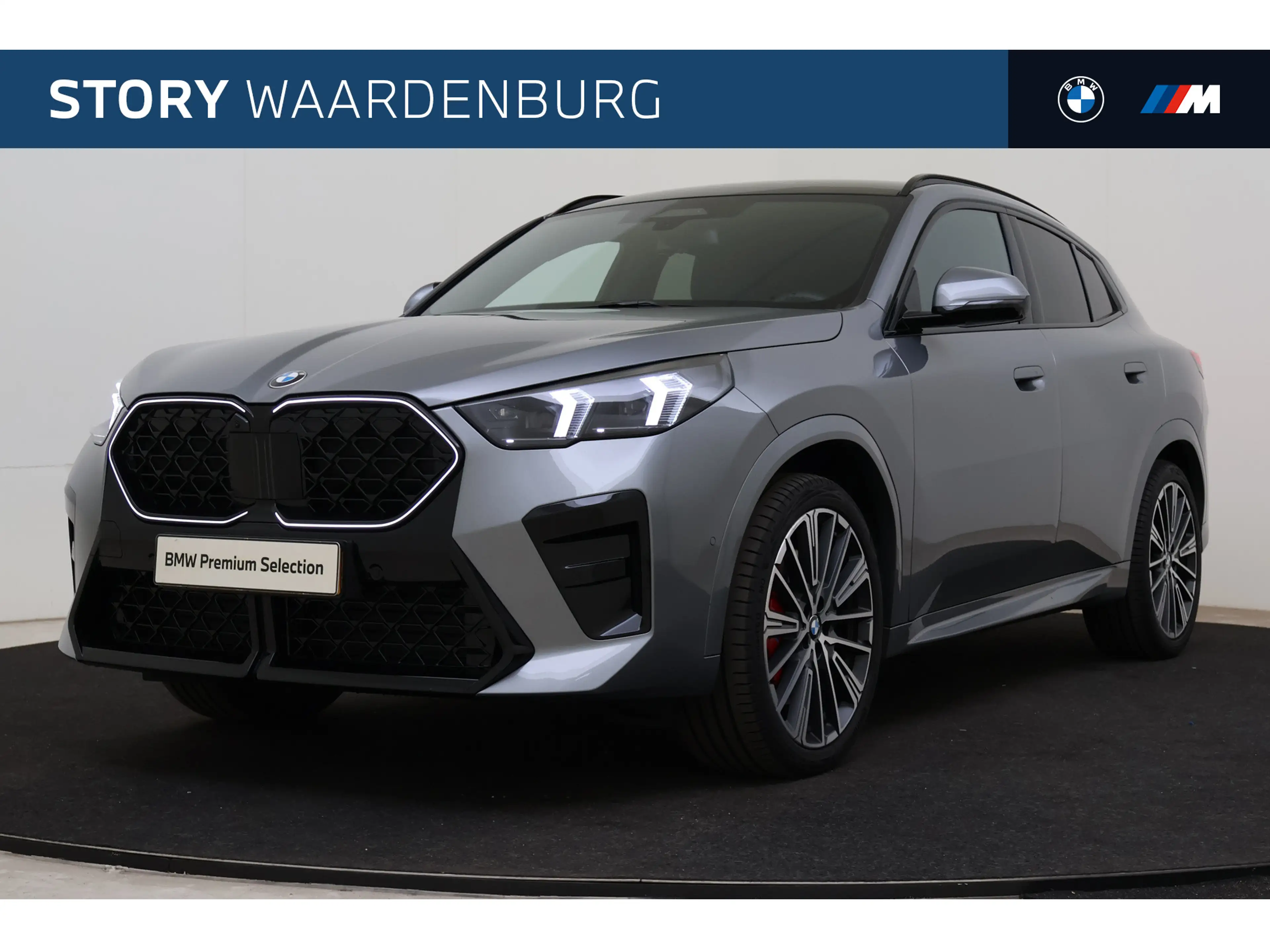 BMW X2 sDrive20i M Sport Automaat / Trekhaak / Panoramada