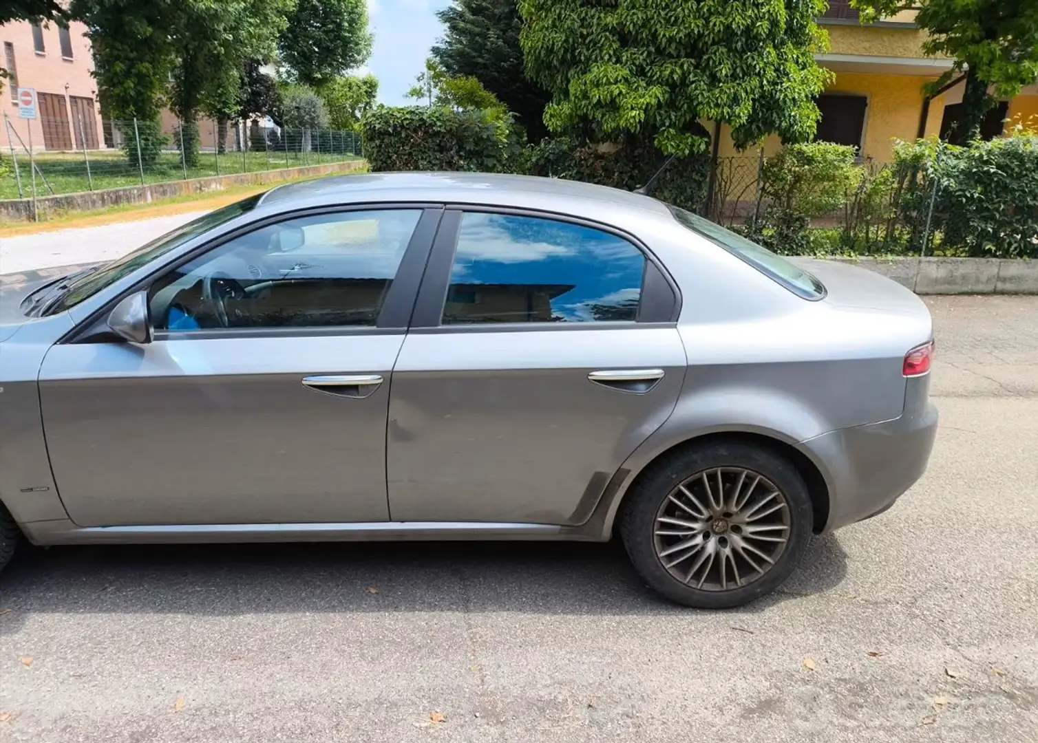 Alfa Romeo 159 159 Berlina 1.9 jts Distinctive 160cv Grigio - 1
