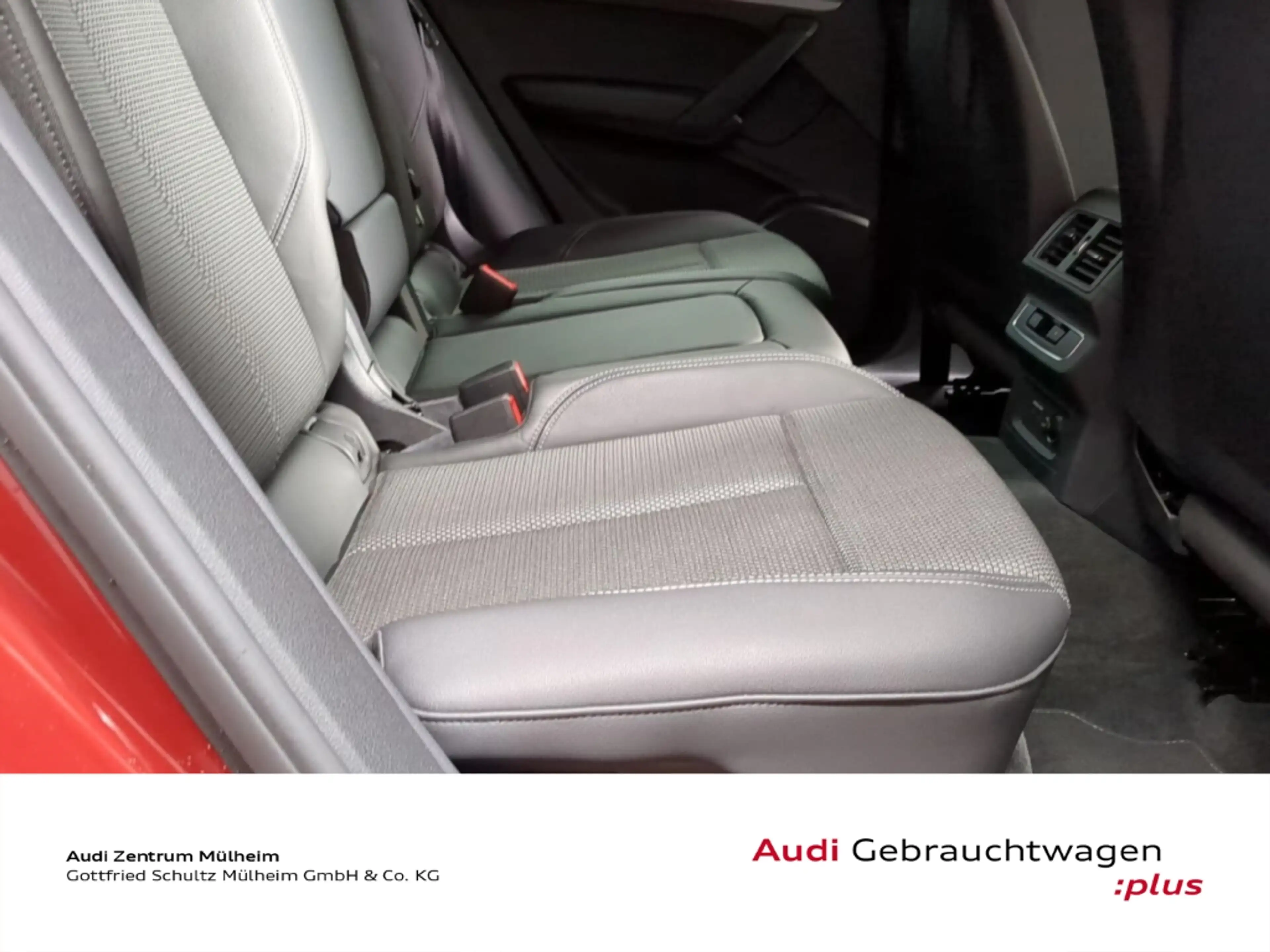 Audi Q5 50 TFSI e quattro S-Line LED Navi AHK — photo 8