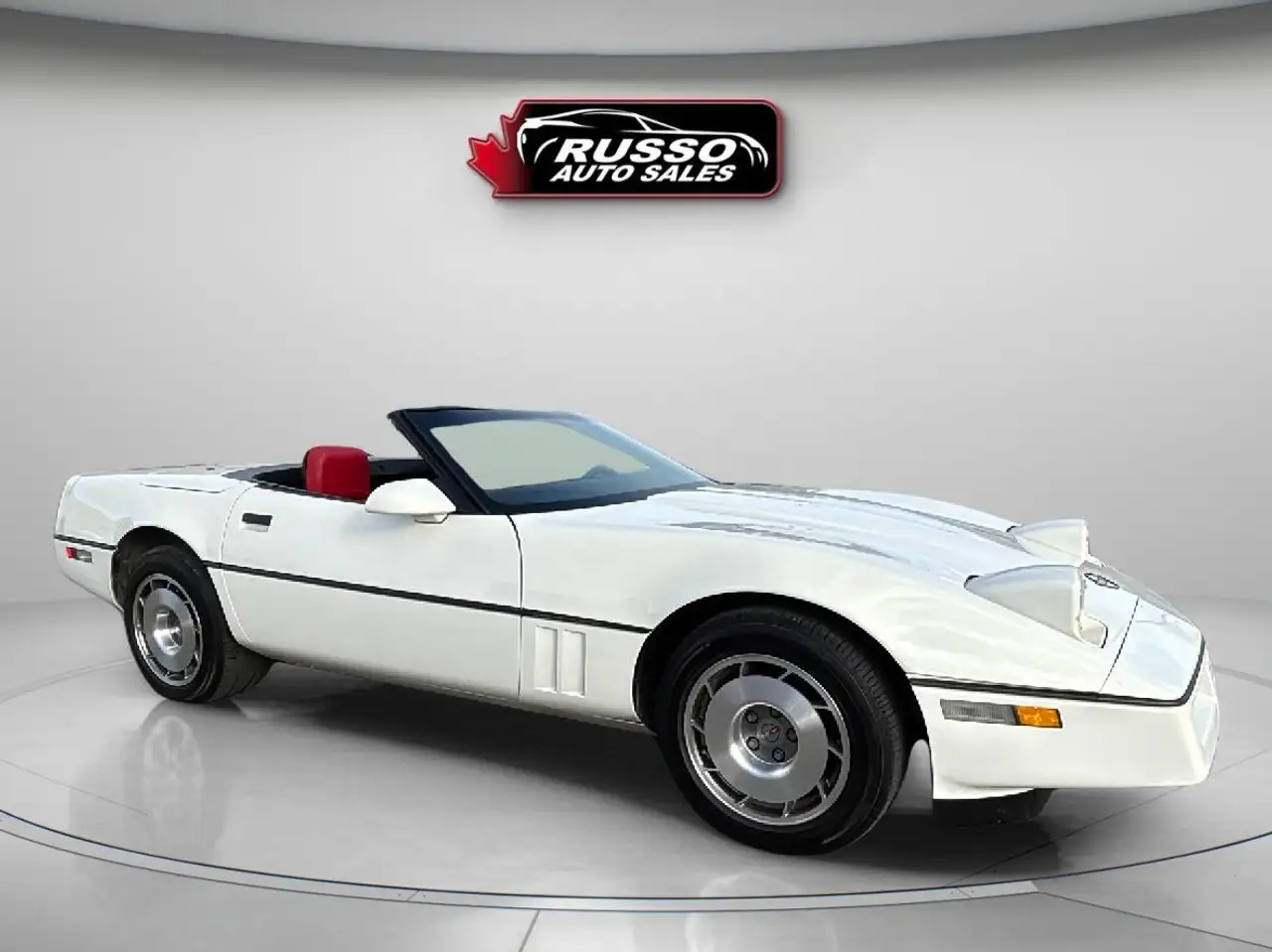 Chevrolet Corvette снимка Chevrolet Corvette