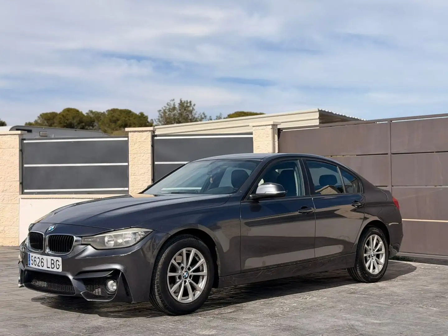 BMW 316 316d Gris - 2