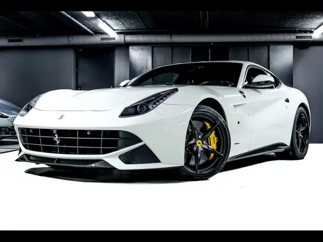 Ferrari F12 6.3 V12 F1°BIANCO AVUS°LA FERRARI STYLE WHEELS