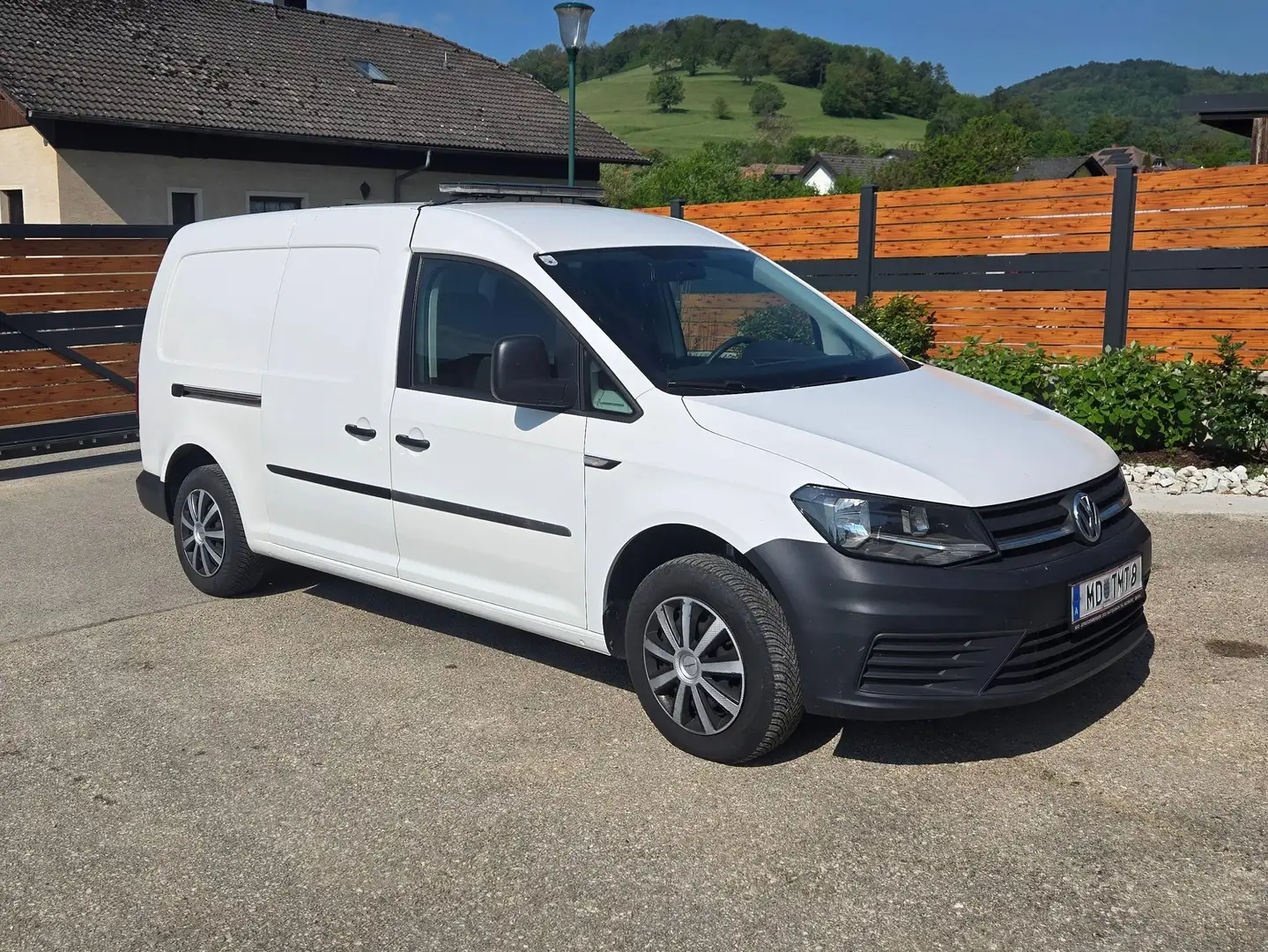 Volkswagen Caddy Caddy Kombi Maxi 2,0 TDI Sortimo Ausbau Weiß - 1
