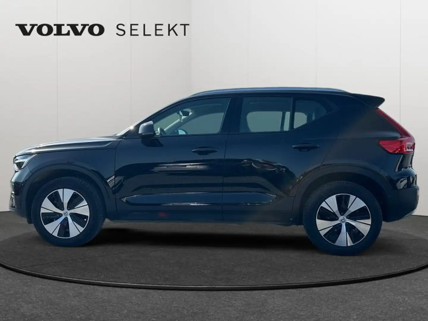 Volvo XC40 B3 Core / Essence Noir - 2