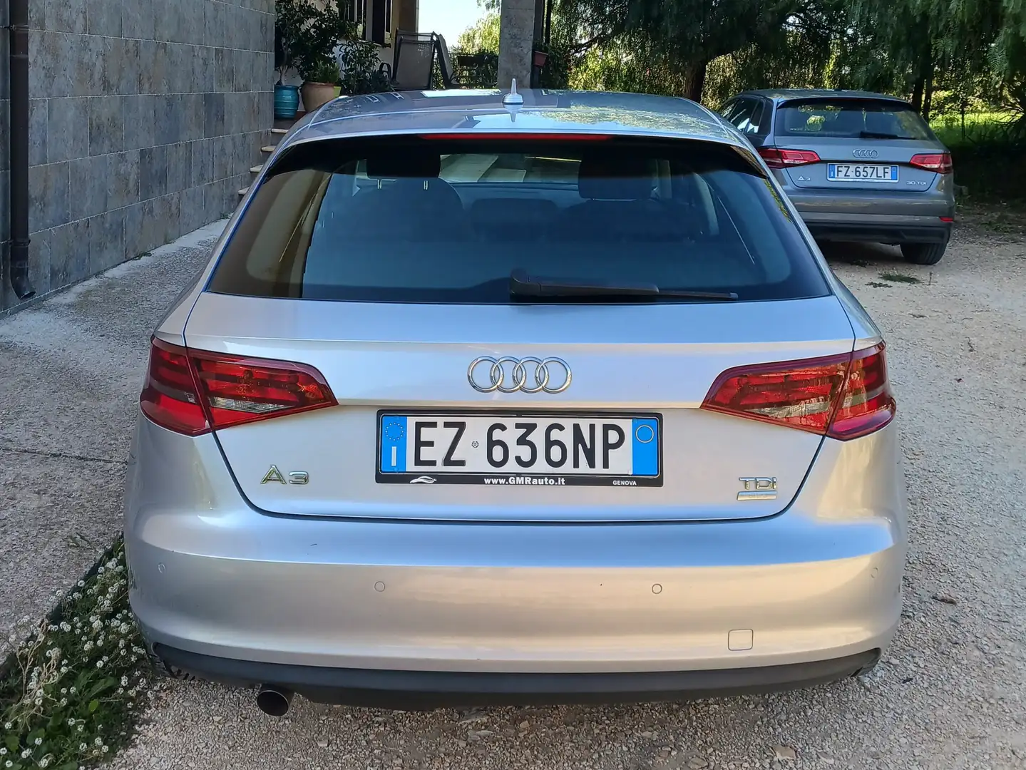 Audi A3 A3 Sportback 1.6 tdi Young 110cv E6 Grigio - 1