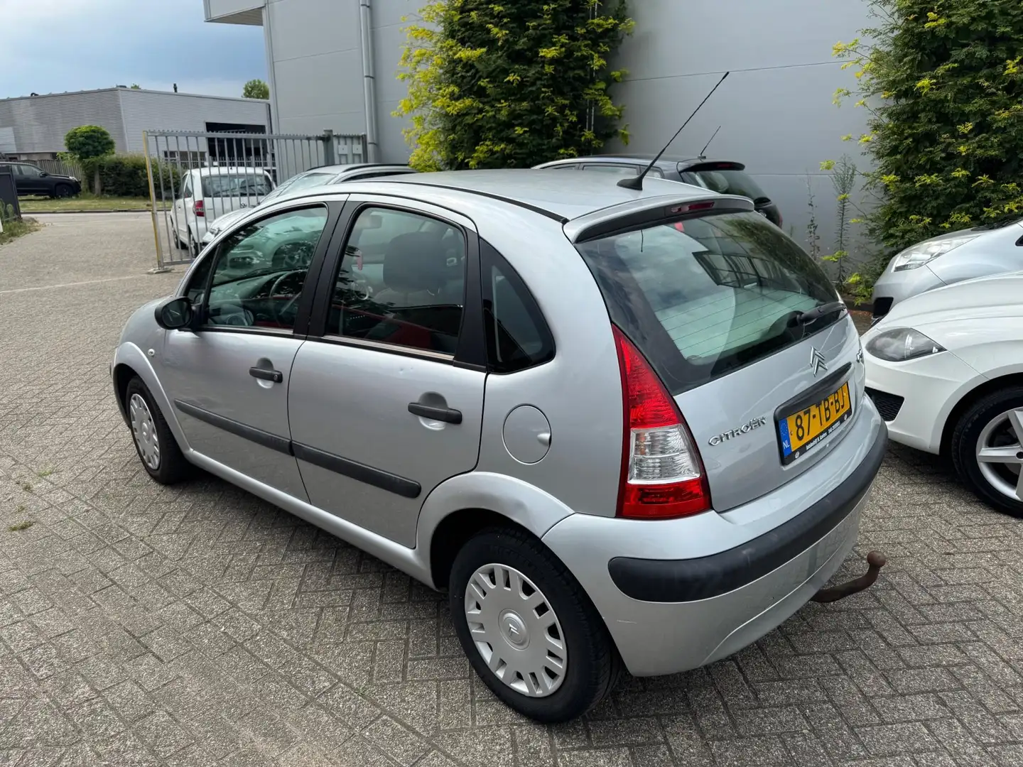Citroen C3 1.1i Ligne Prestige AIRCO, TREKHAAK, NEW APK Grijs - 2