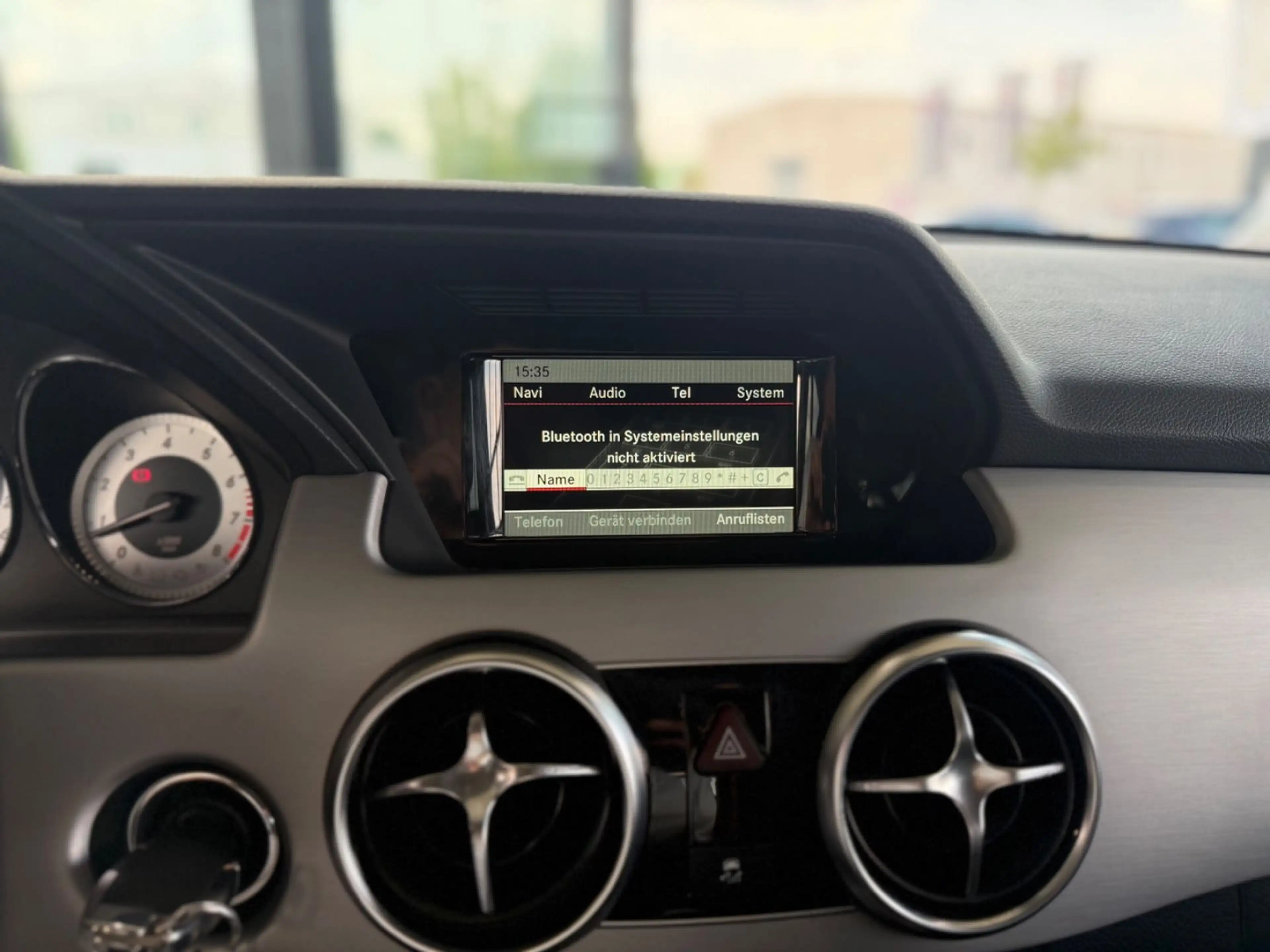Mercedes-Benz GLK 200 Premium — photo 11