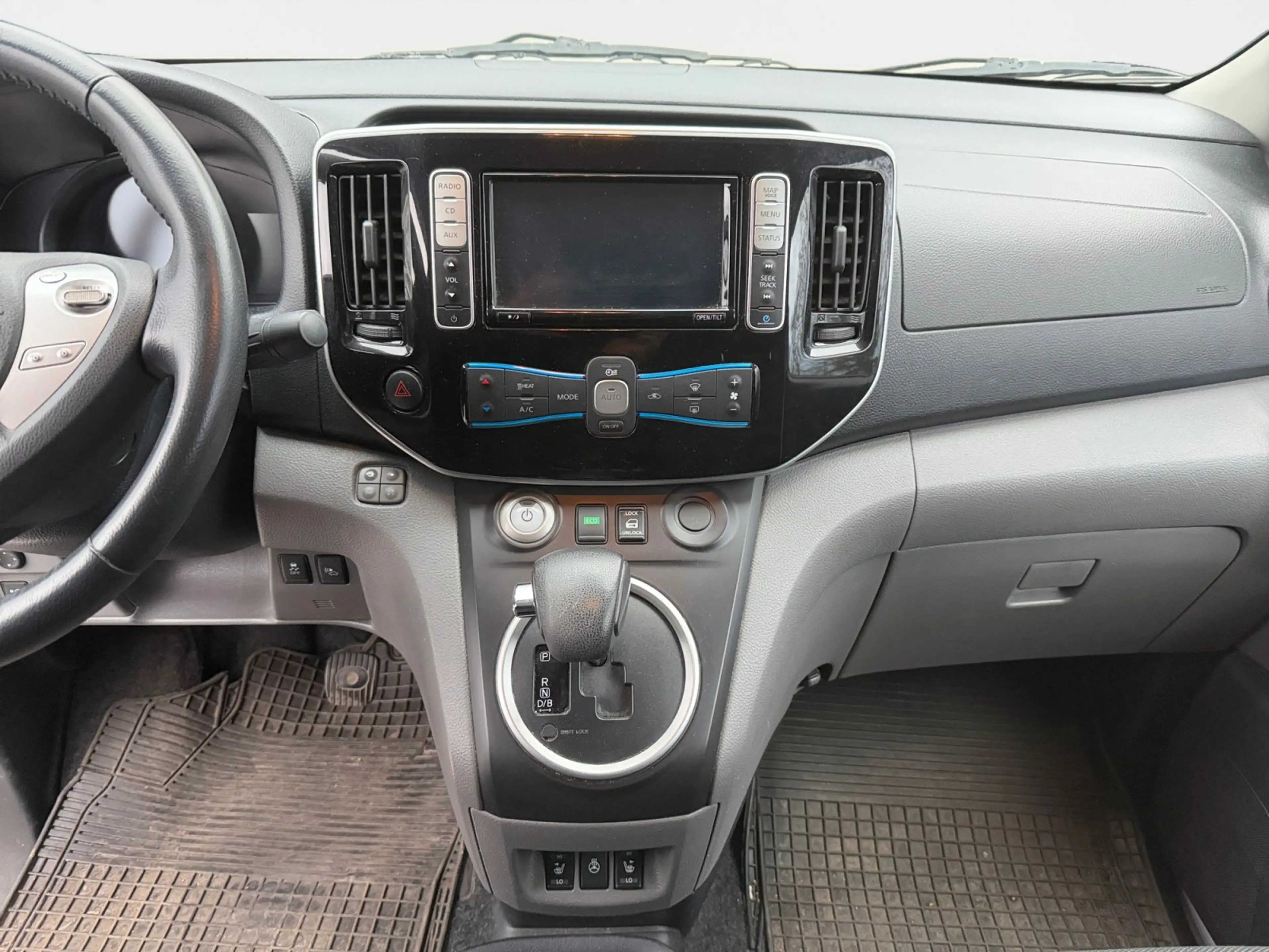 Nissan Evalia e-Kasten Premium — photo 11