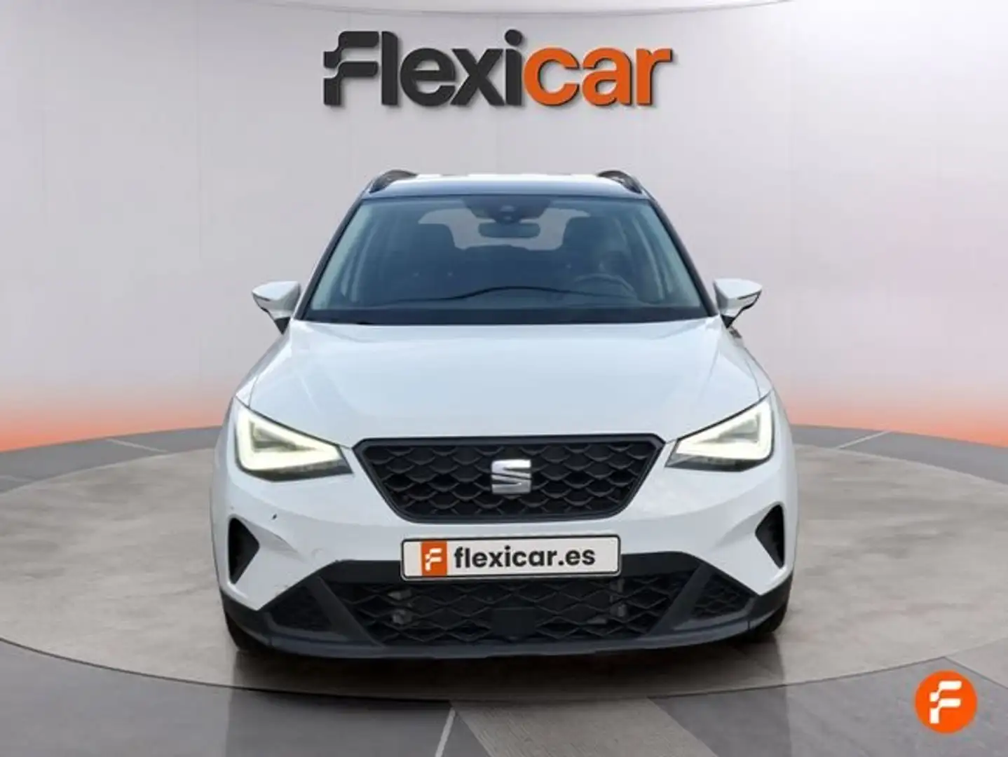 SEAT Arona 1.0 TSI S&S DSG Style 115 Blanco - 2
