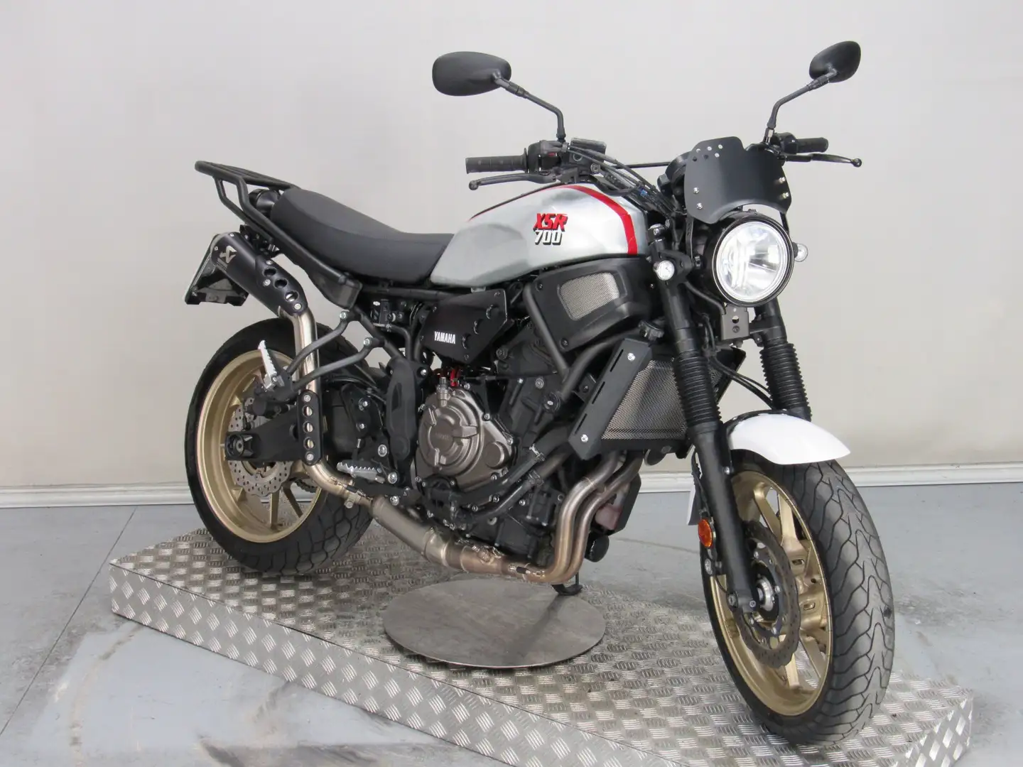 Yamaha XSR 700 ABS X-TRIBUTE - 2