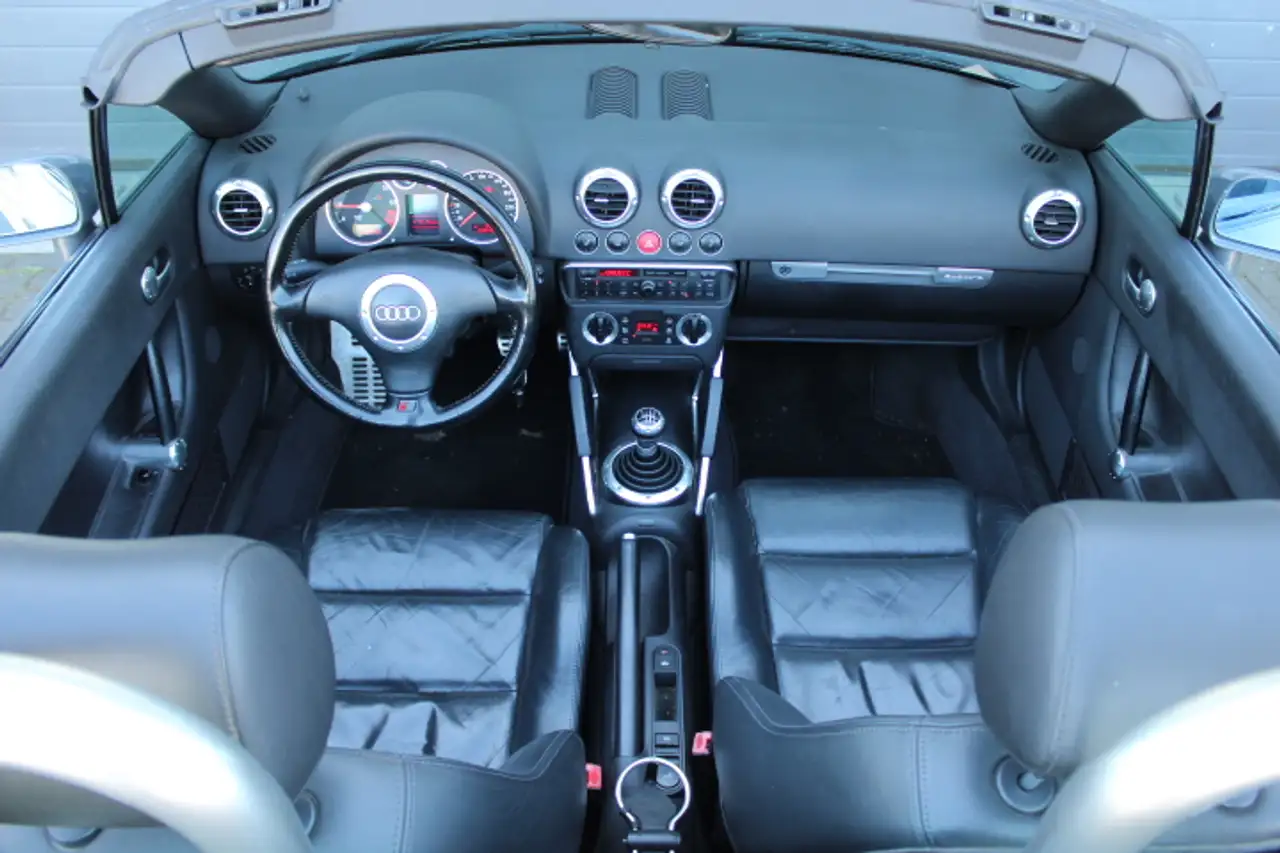 Audi TT Roadster 1.8 225 PK 5V Turbo quattro BOSE-Sound Le, foto 7