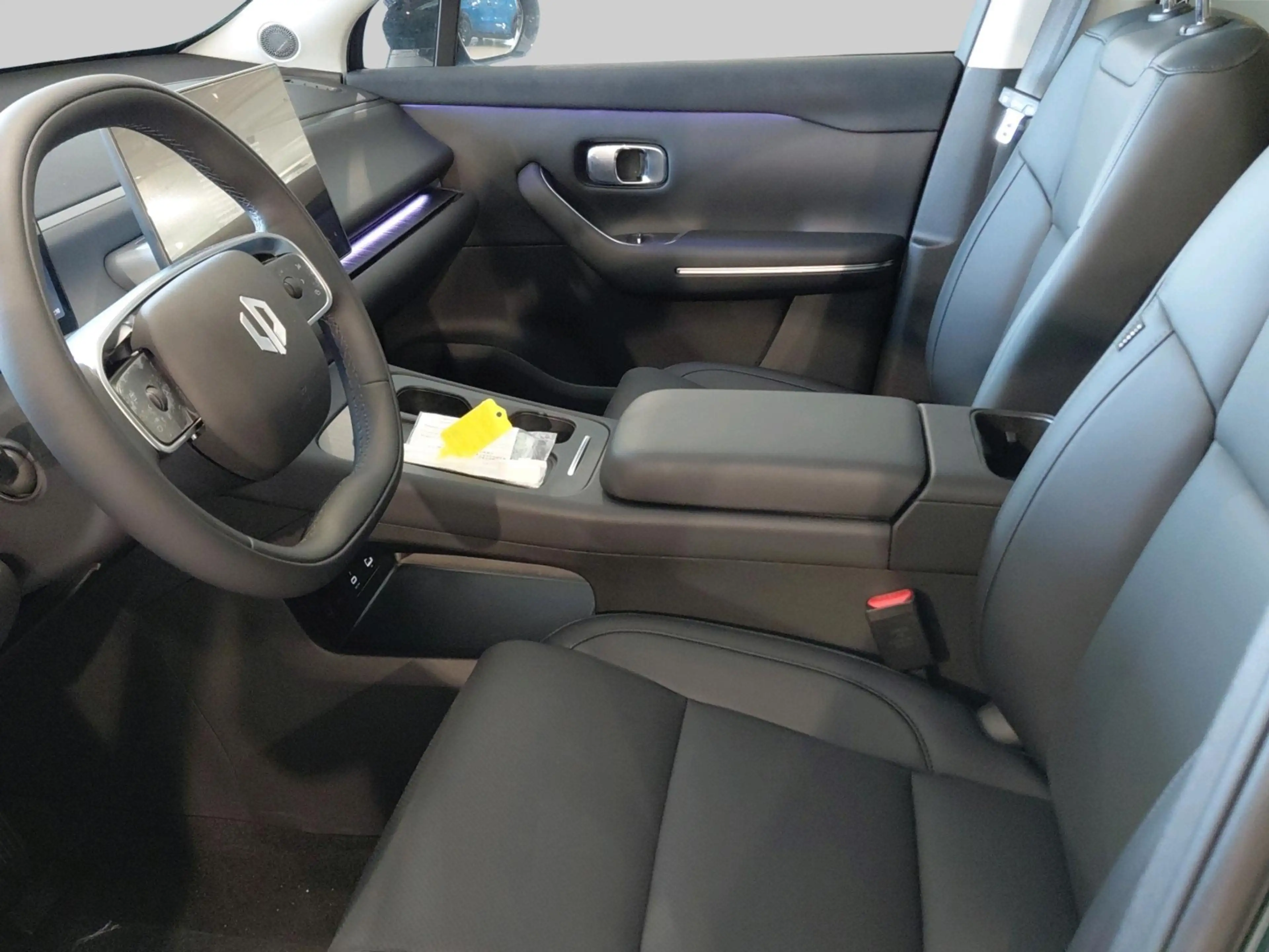Leapmotor C10 Design REEV 28.4 kWh | Achterbank in delen neerkla — photo 5