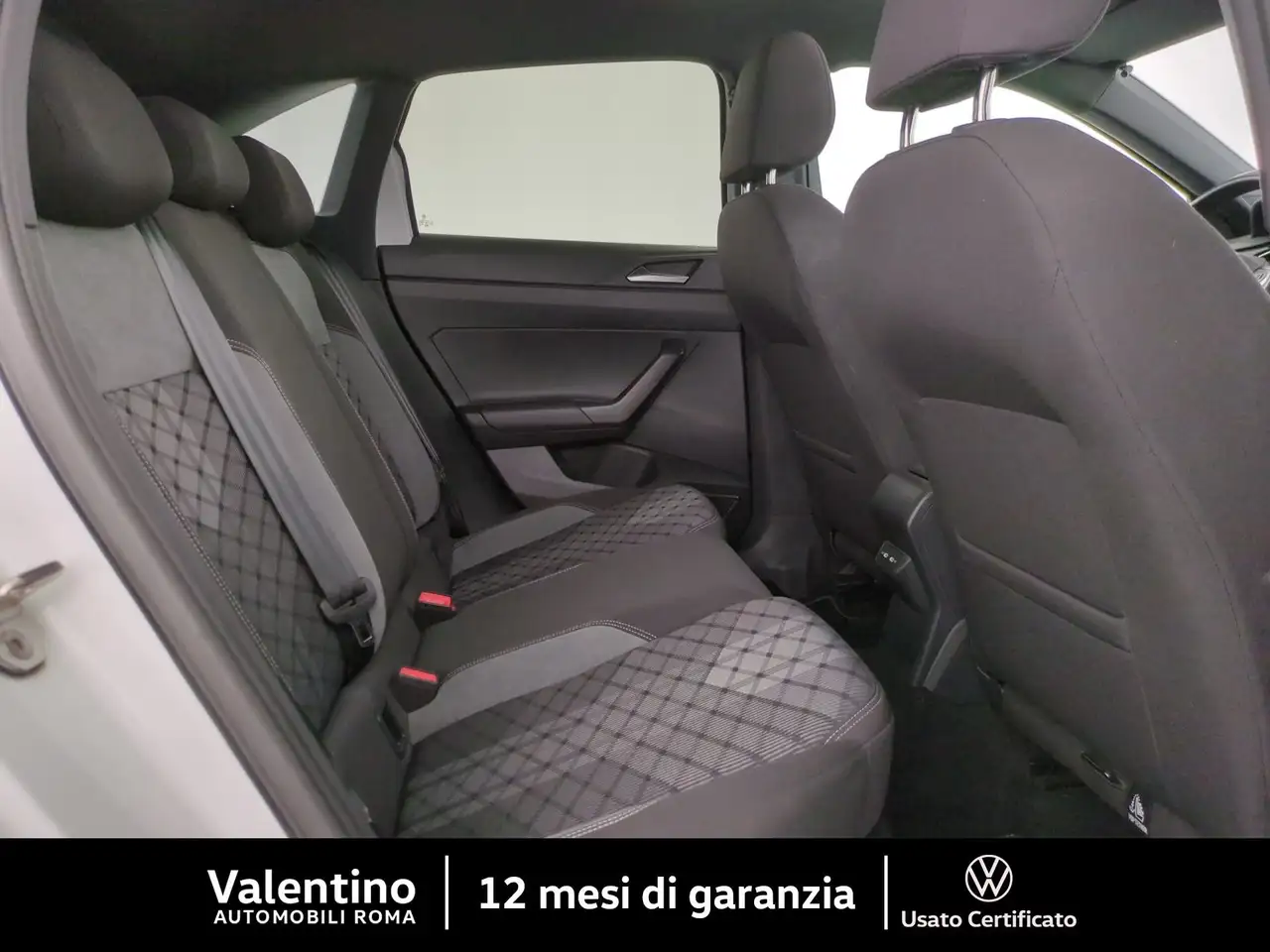 Volkswagen Taigo 1.0 TSI R-LINE 110 CV 12