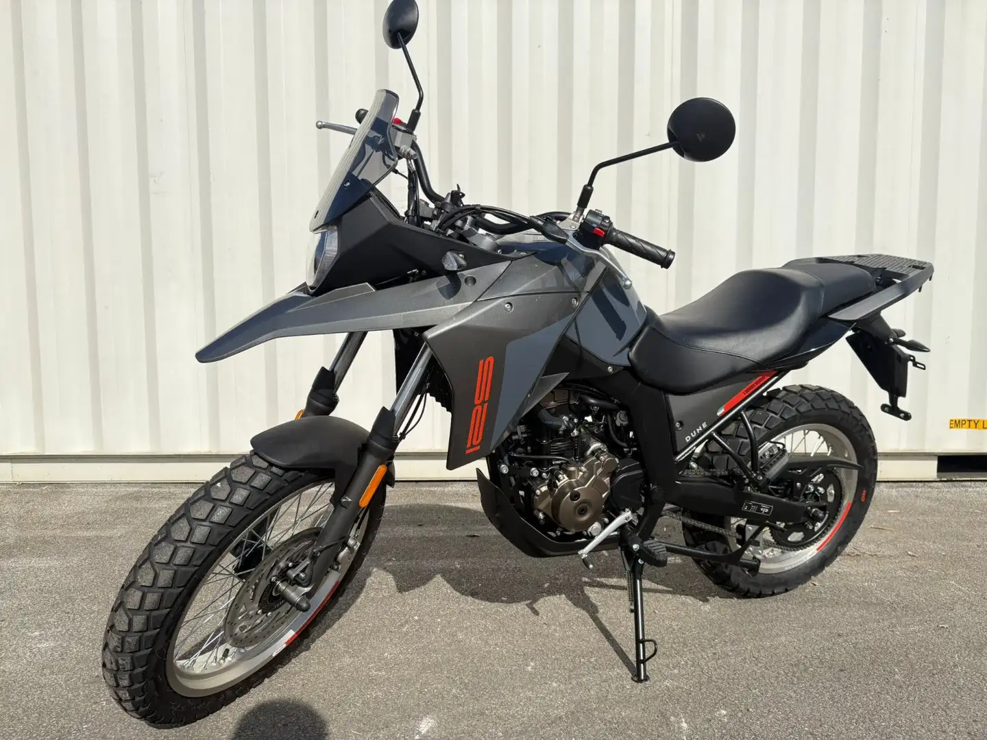 Malaguti Dune 125 ABS NEU Versand deutschlandweit 100€ Grau - 1