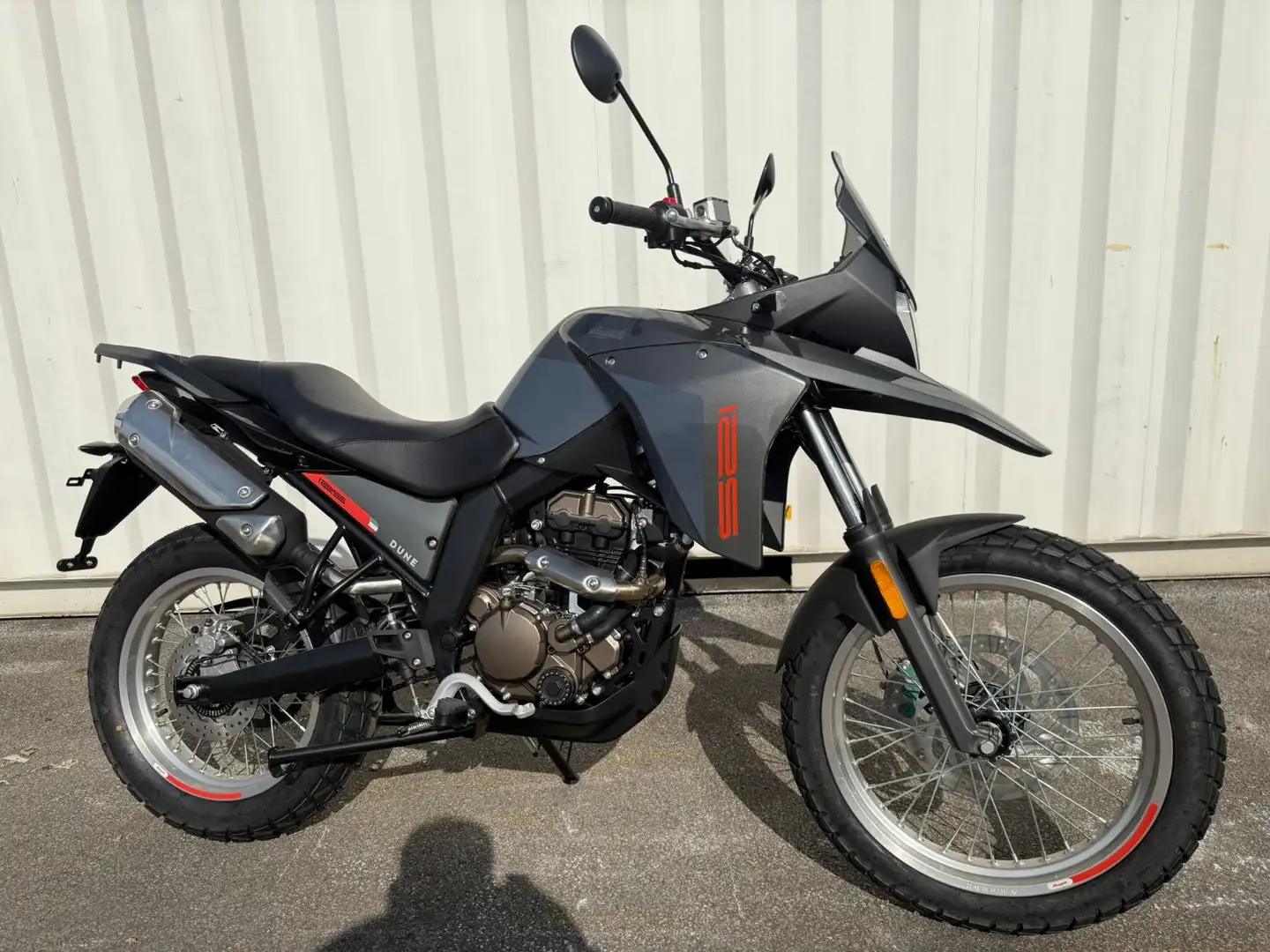Malaguti Dune 125 ABS NEU Versand deutschlandweit 100€ Grau - 2