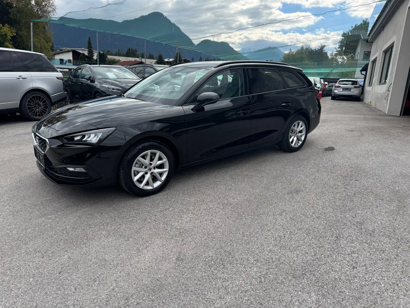 SEAT Leon Style Noir - 1