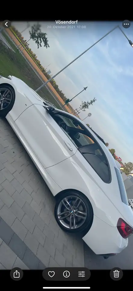 BMW 220