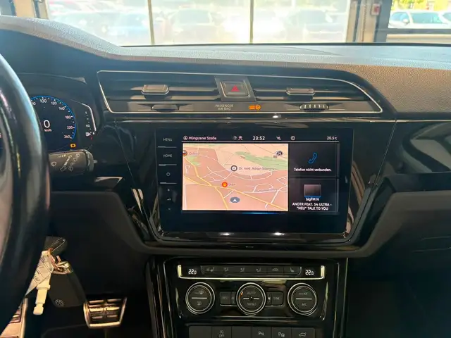 Volkswagen Touran view 11