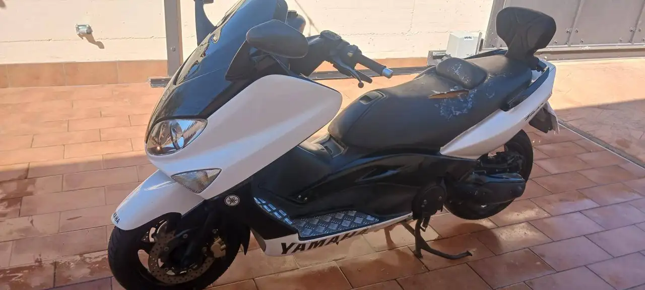 Yamaha Tmax 500
