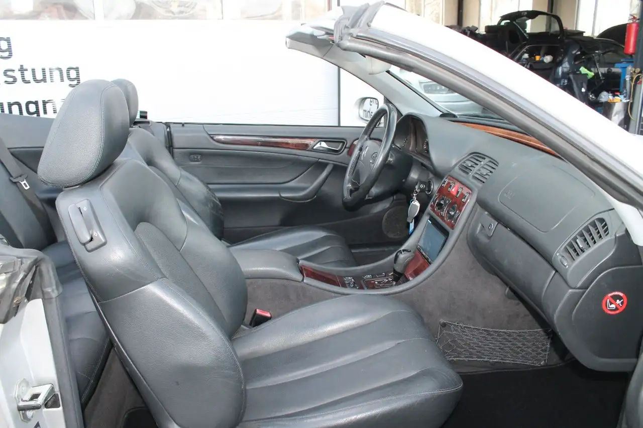Mercedes-Benz CLK 230 KOMPRESSOR ELEGANCE *TÜV-NEU*, foto 11