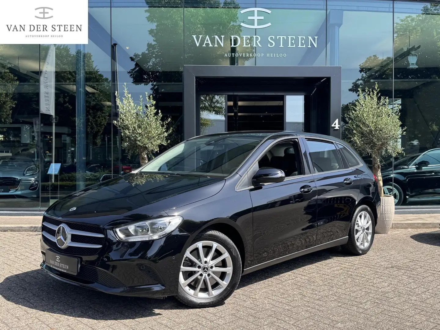 Mercedes-Benz B 250 e Premium Apple Carplay | Stoelverwarming Zwart - 1