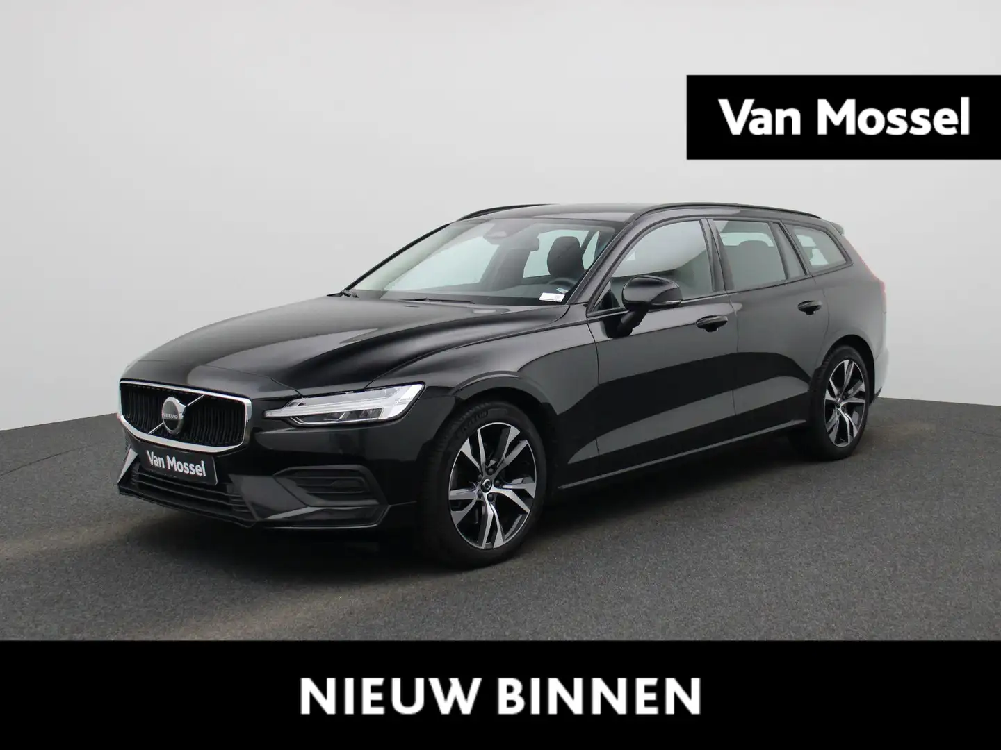 Volvo V60 B3 Essential DCT Noir - 1