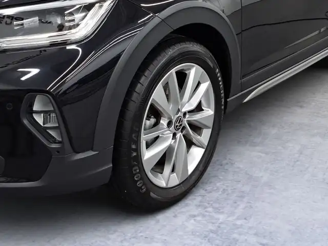 Volkswagen Taigo view 6