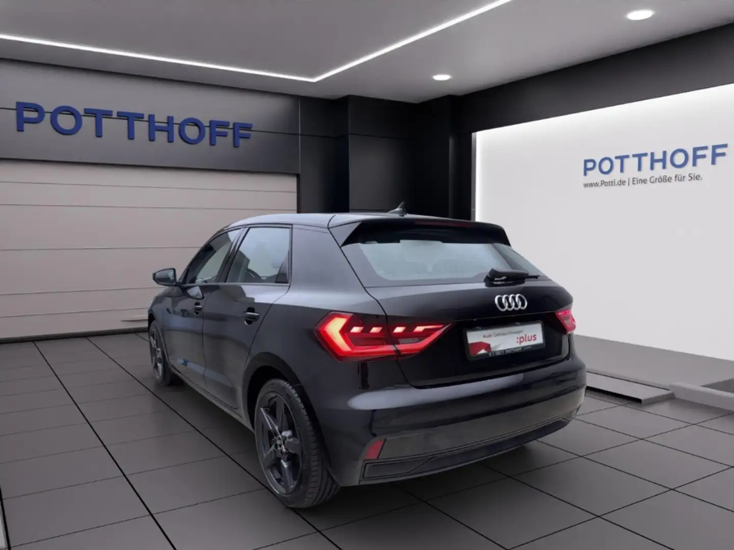 Audi A1 Sportback 25 TFSI PDC LED SITZHZG GRA KLIMA Schwarz - 2