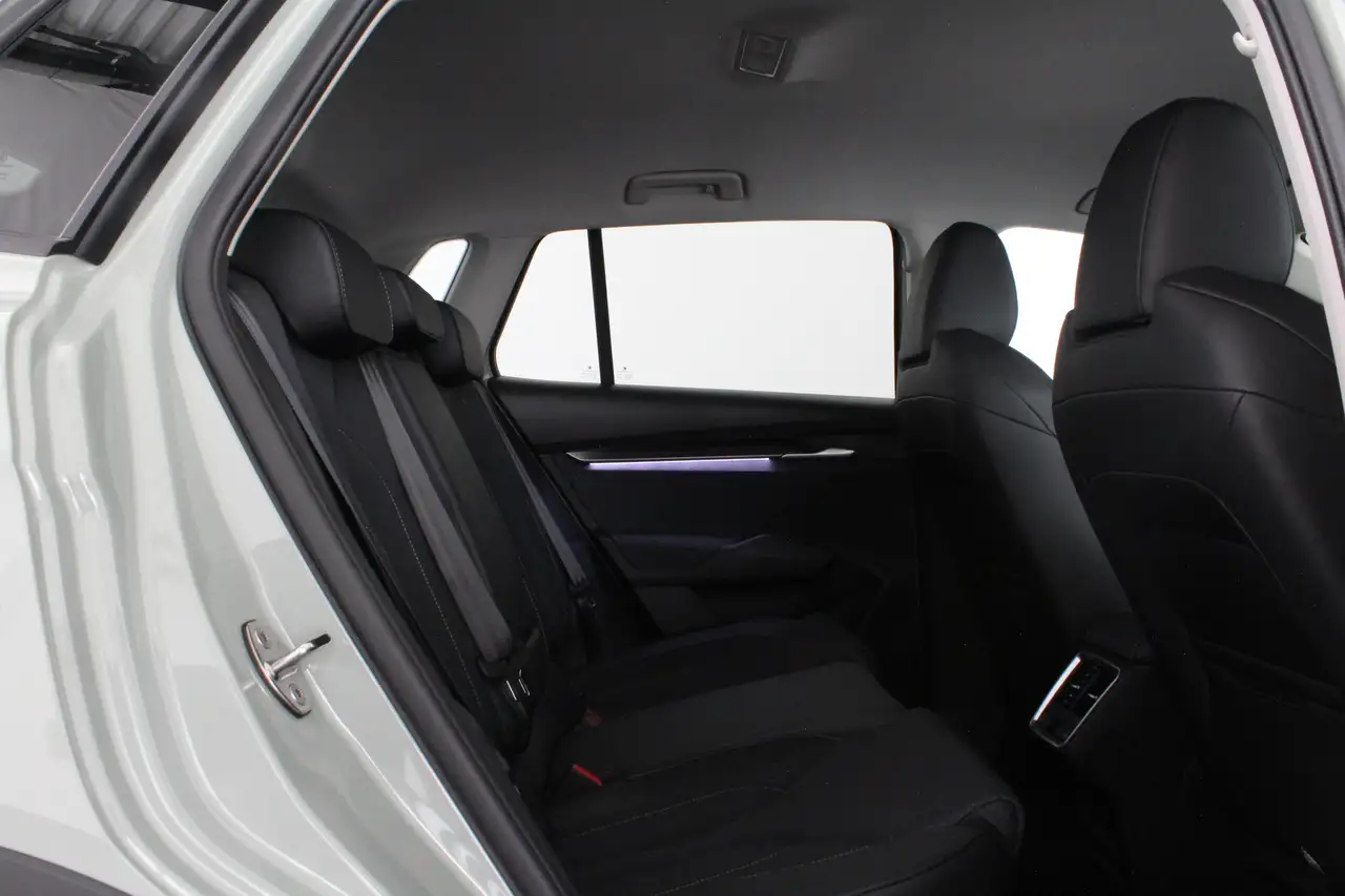 Skoda Elroq 60 Business Edition Loft Warmtepomp/Winterpakket/T, миниатюра 12
